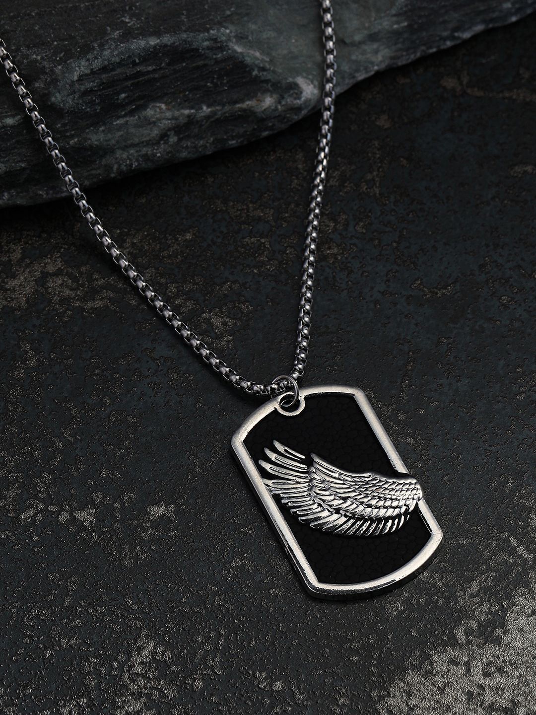 

French Accent Men Silver-Plated Minimal Chain With Winged Pendant