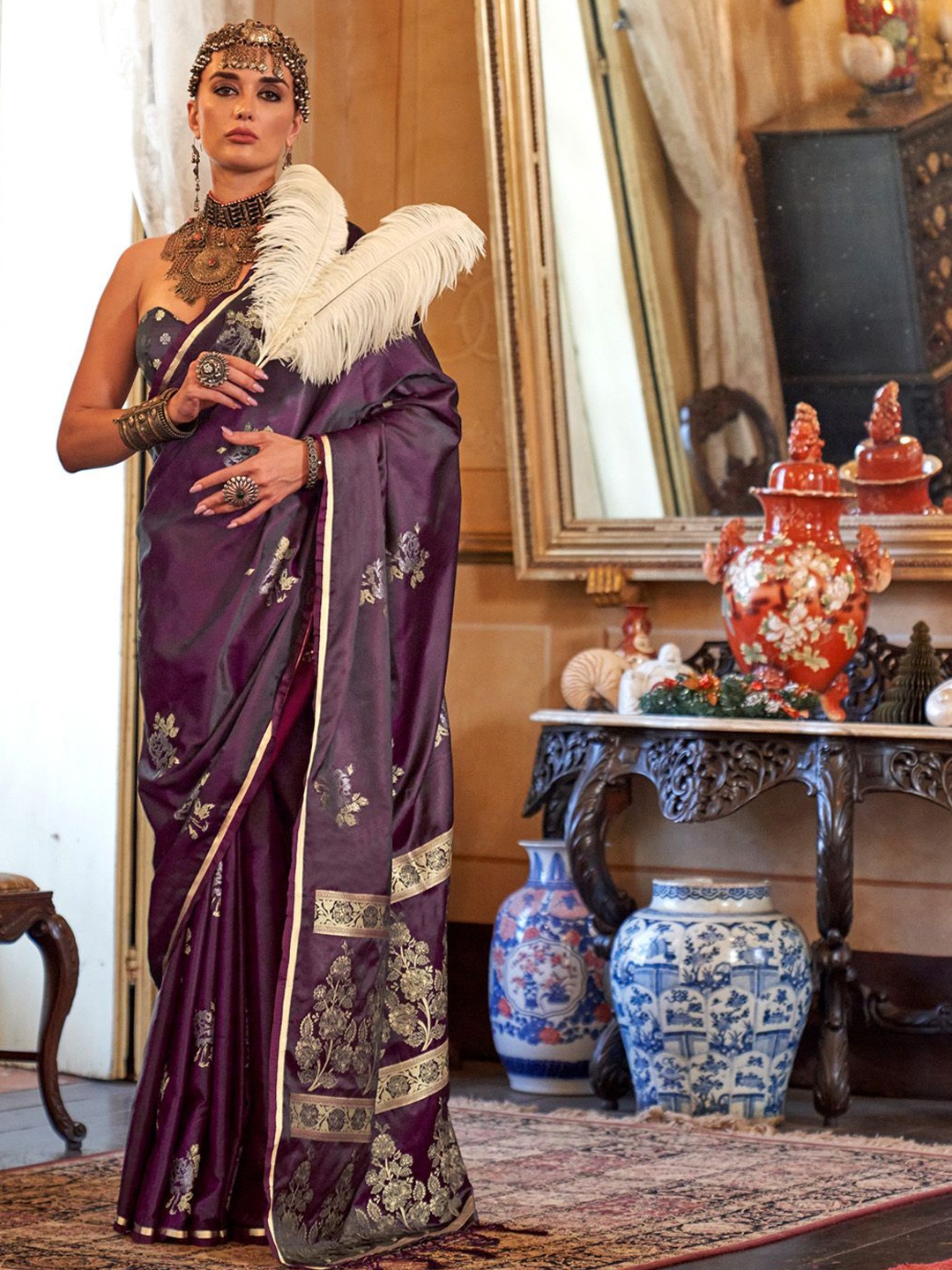 

Ishin Floral Satin Saree, Purple