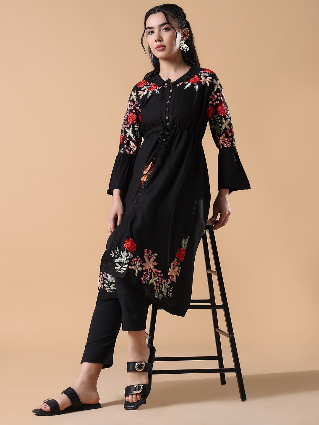 

SHOWOFF Floral Embroidered V-Neck Bell Sleeves Thread Work Cotton A-Line Kurta, Black