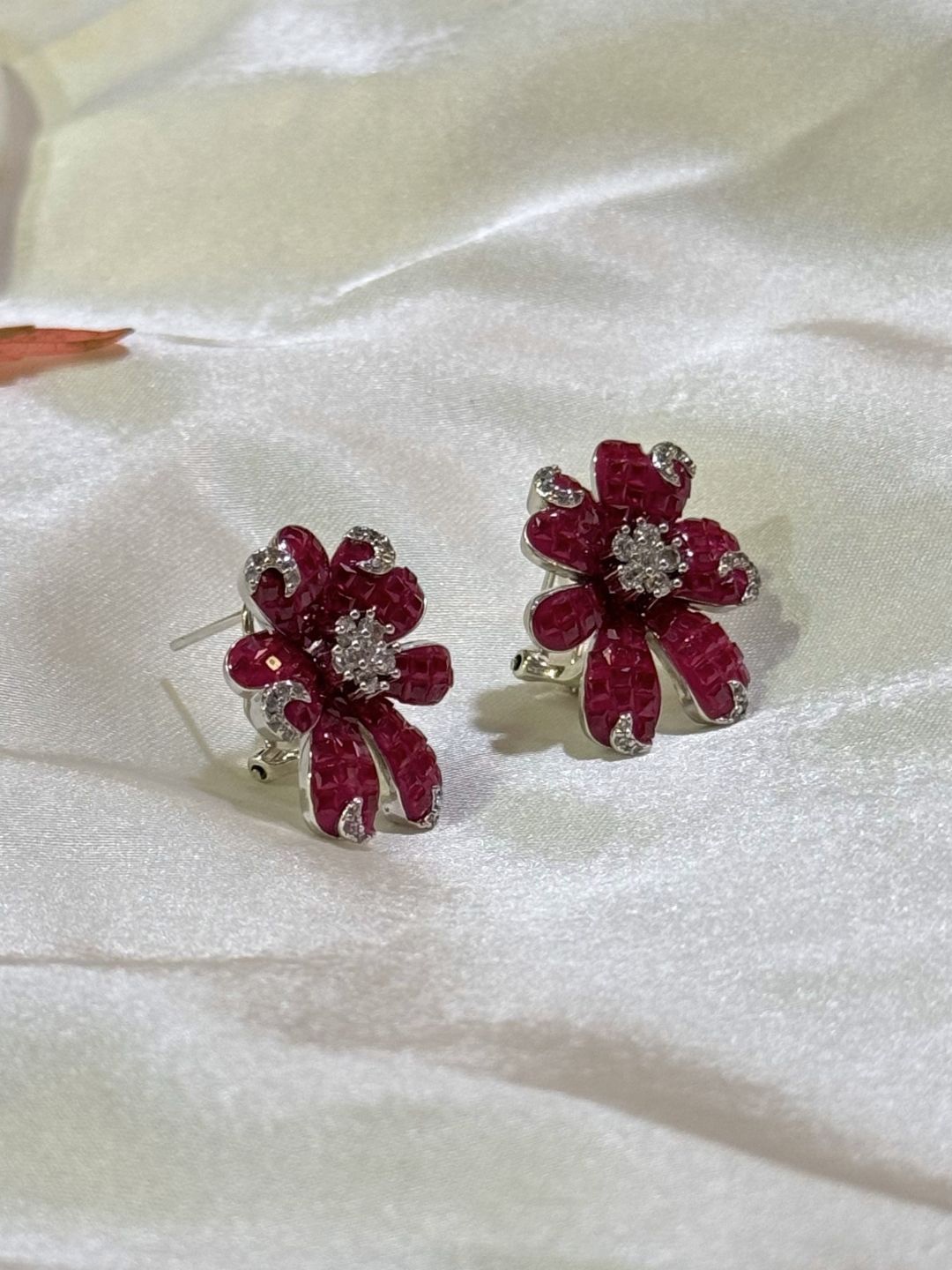 

The Jewellery Tale Silver-Plated Stones Studded Floral Shaped Studs, Red