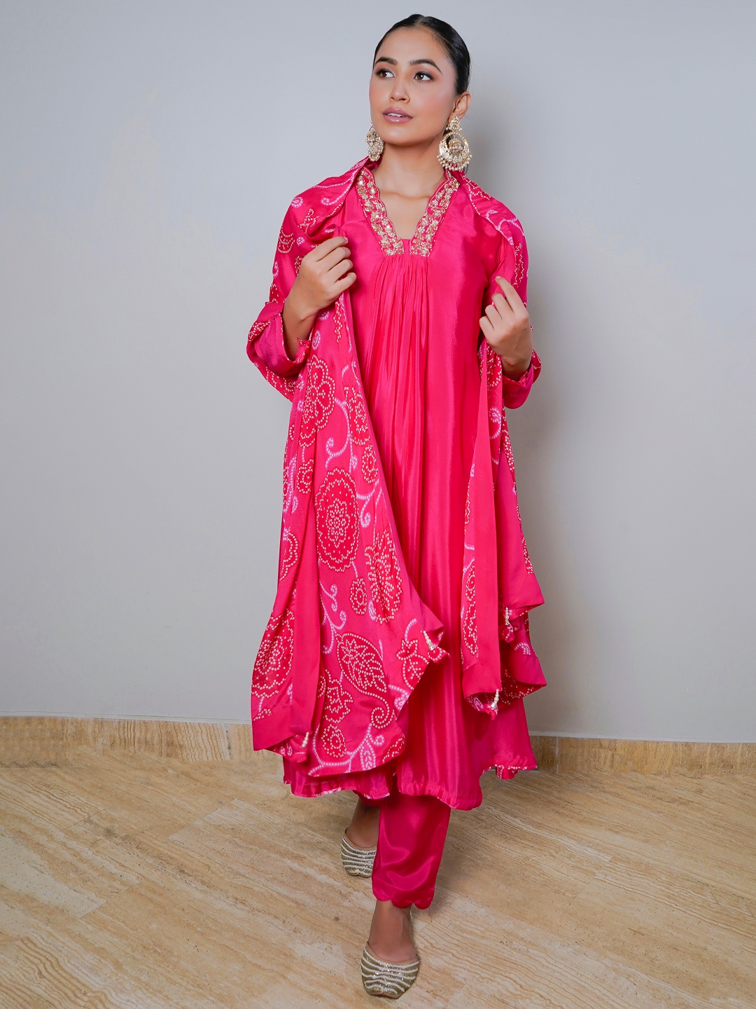 

Sindh Fashion Women Embroidered Panelled Sequinned Kurta with Trousers & With Dupatta, Pink