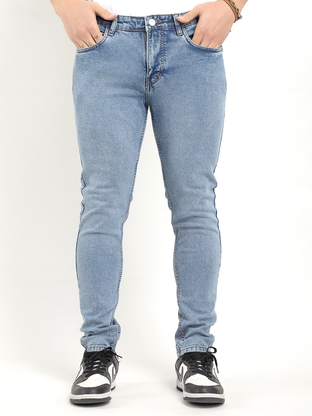 

JIMMY & JORDAN Men Jean Skinny Fit Low Distress Light Fade Jeans, Blue