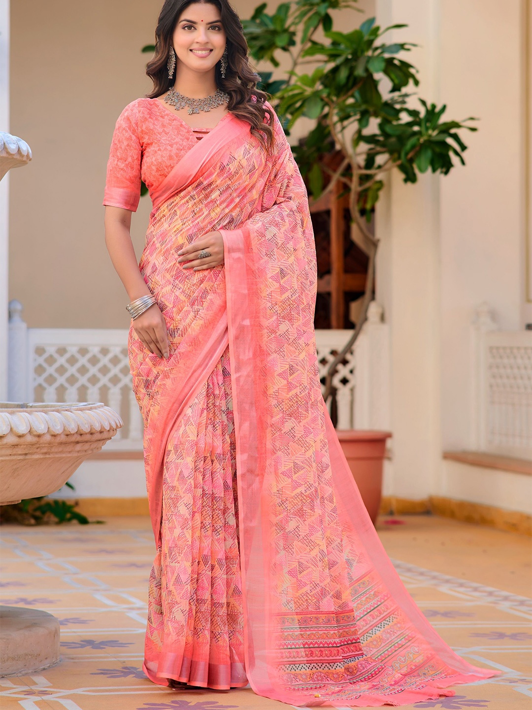 

Moda Rapido Block Print Saree, Peach