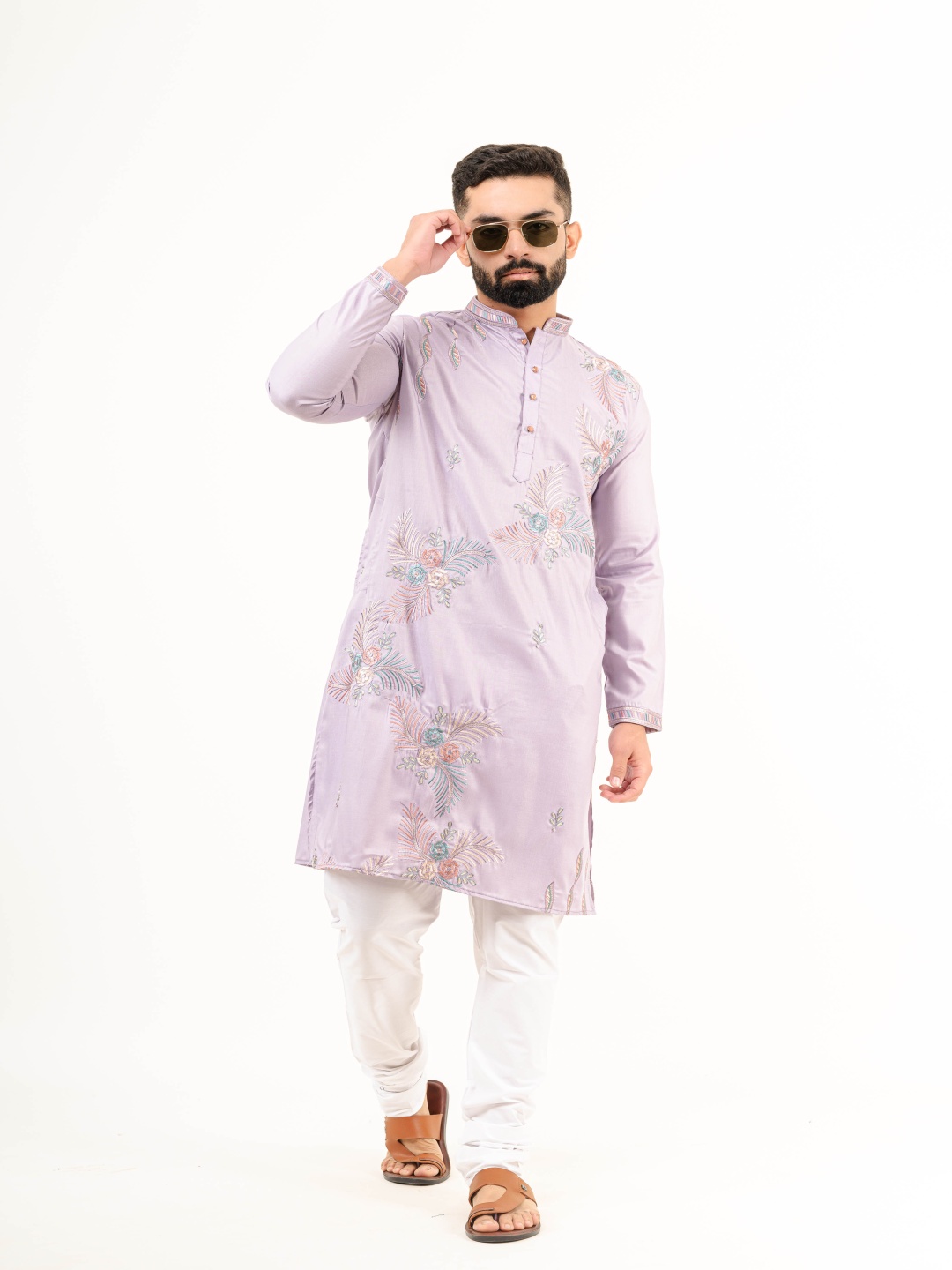 

Tistabene Floral Embroidered Mnadarion Collar Pure Silk Straight Kurta, Lavender