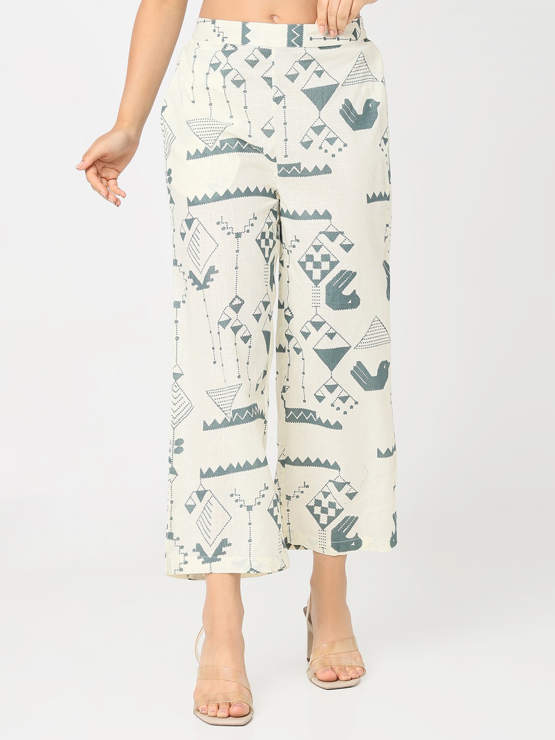 

R&B Women Printed Straight Fit Trousers, Beige