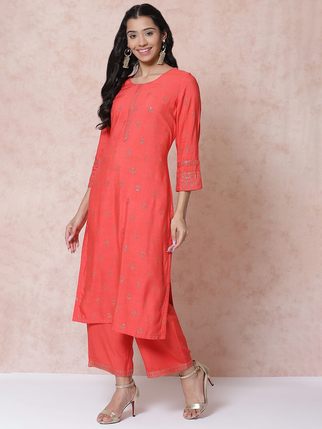 

Rangriti Geometric Printed Straight Kurta, Coral