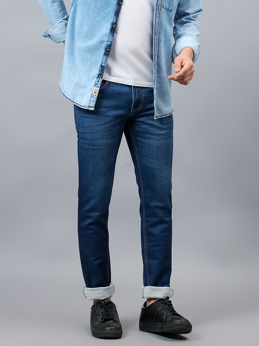 

Cantabil Men Narrow Light Fade Jeans, Blue