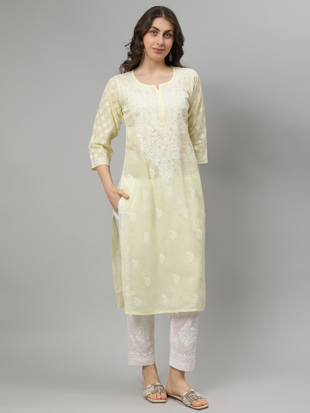 

Seva Chikan Floral Chikankari Notch Neck Straight Kurta, Yellow