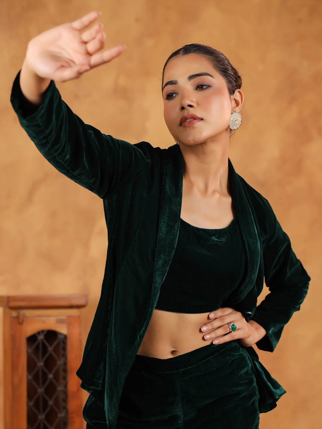 

KALINI Shoulder Straps Velvet Crop Top With Trousers & Blazer, Green