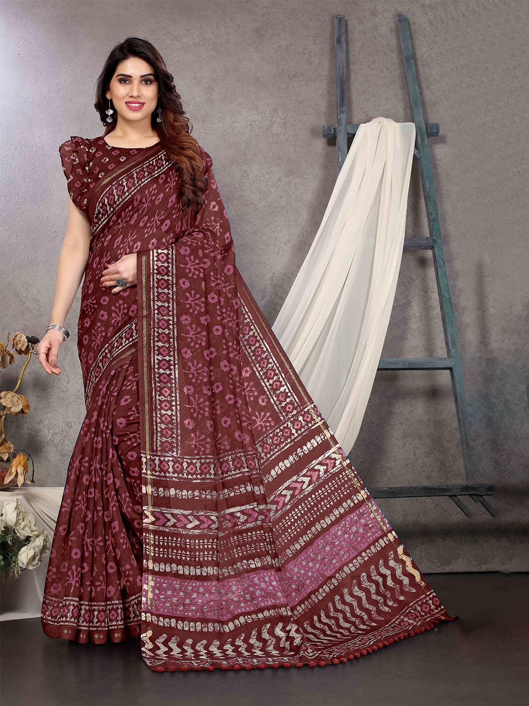 

MIRCHI FASHION Batik Ready to Wear Saree, Purple