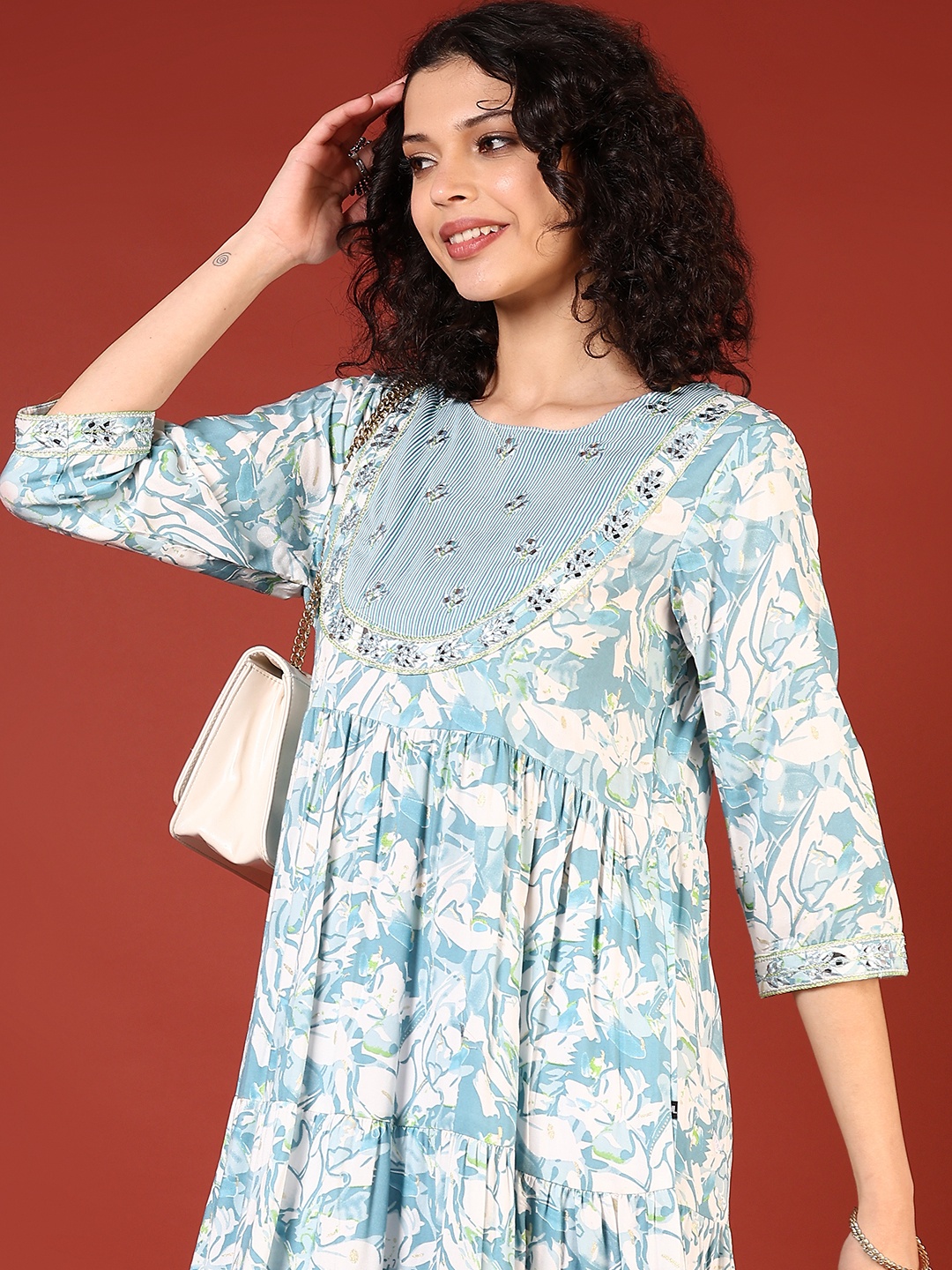 

V-Mart Women Floral Printed Flared Sleeves Mirror Work Kurta, Blue