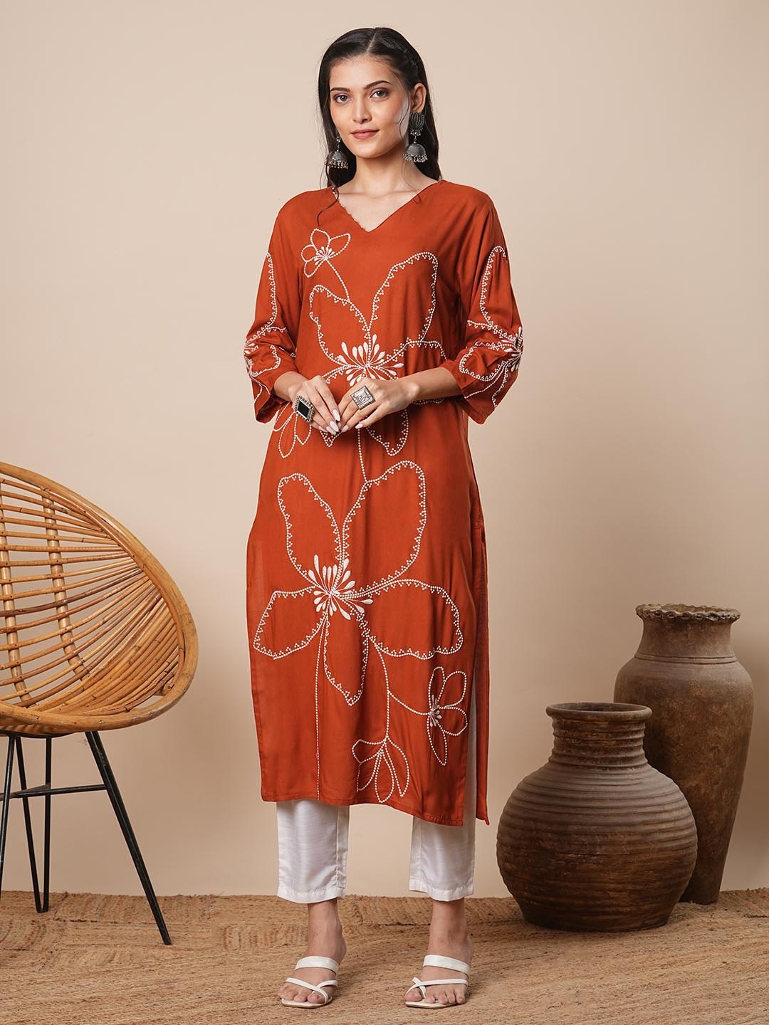 

FASHOR Floral Printed V-Neck Straight Kurta, Rust