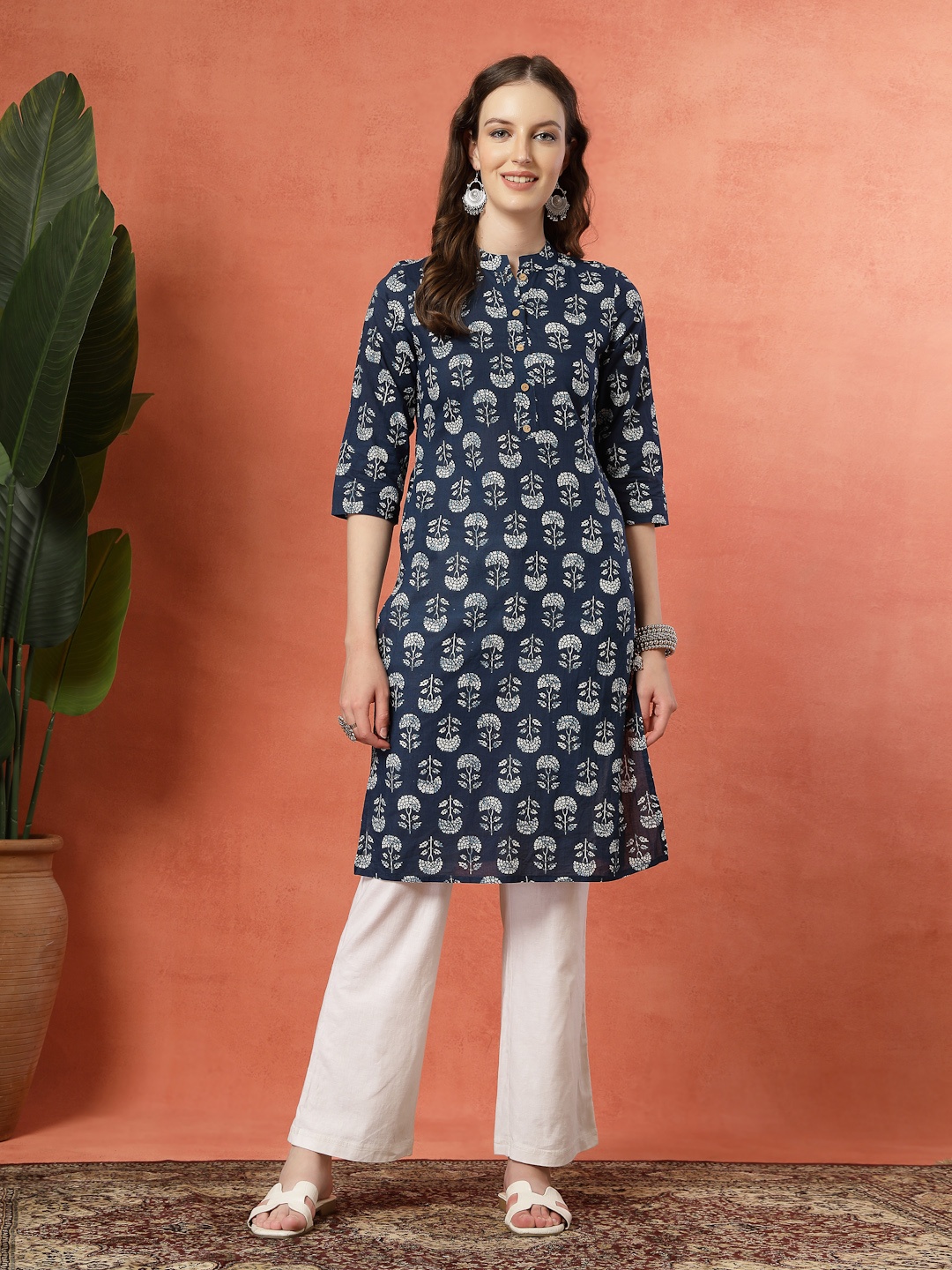 

KALINI Floral Printed Mandarin Collar Pure Cotton Straight Kurta, Blue