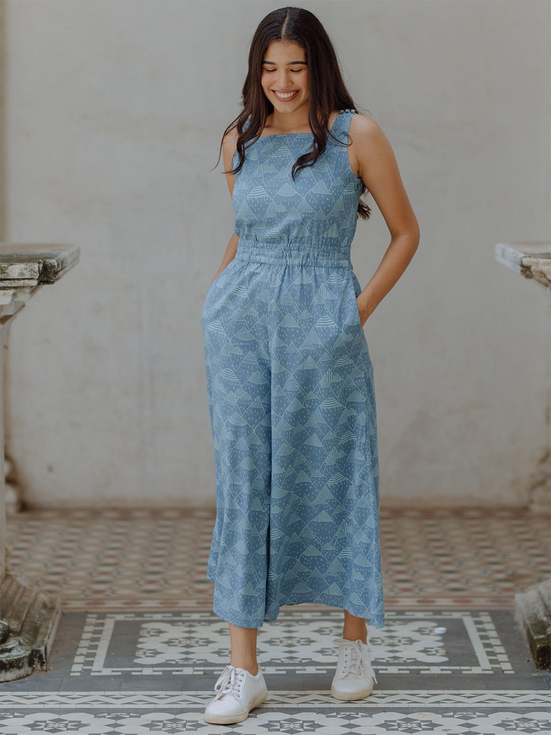 

OKHAI Women Misty Pure Cotton Handblock Printed Jumpsuit, Blue