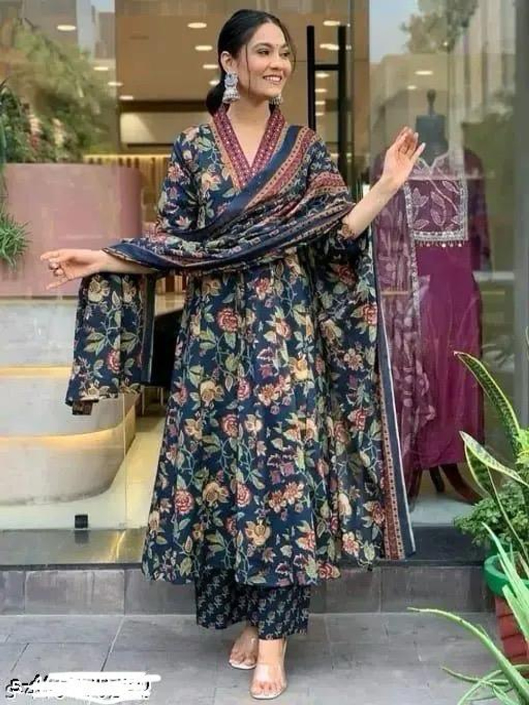 

ANNU PARIDHAN Women Floral Printed Regular Sequinned Kurta with Trousers & With Dupatta, Blue
