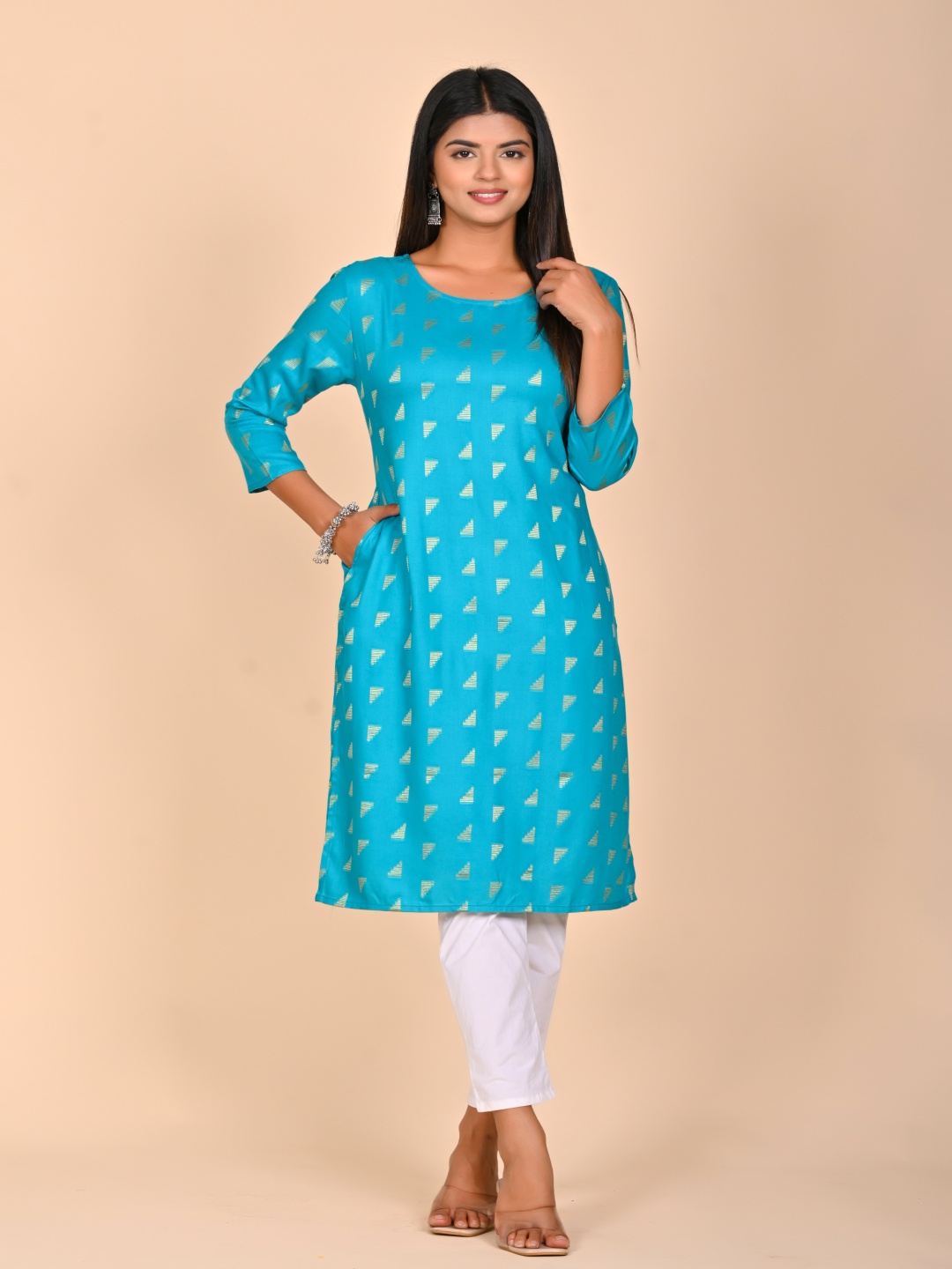 

Rashmi Shree Creation Women Printed Regular Kurta with Trousers, Turquoise blue