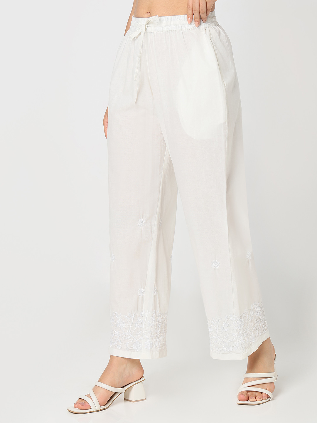 

R&B Women Straight Fit Trousers, White