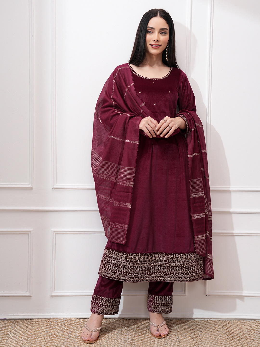 

Vishudh Women Ethnic Motifs Embroidered Regular Kurta with Trousers & With Dupatta, Maroon