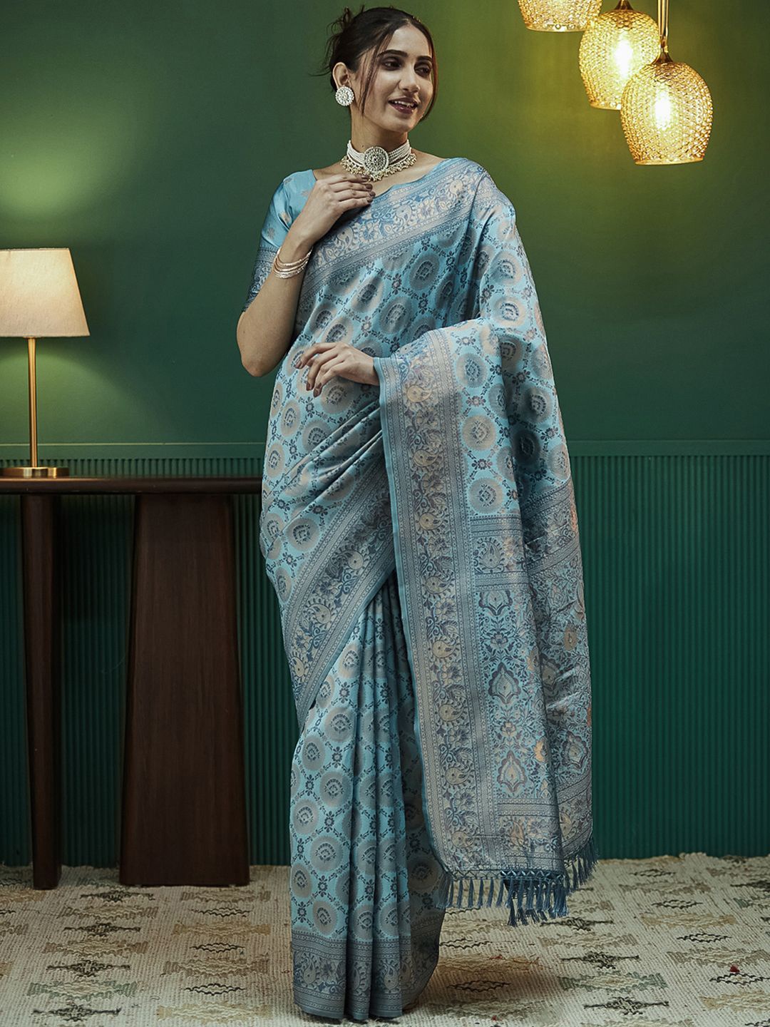 

Satrani Woven Design Zari Pure Silk Banarasi Saree, Blue