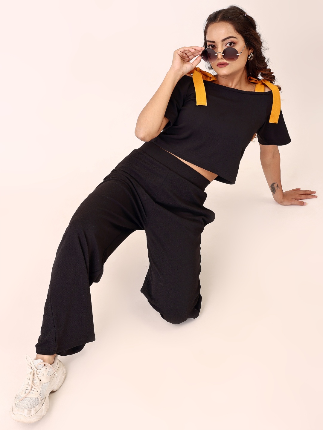 

Attire Empire Round Neck Top With Trousers, Black