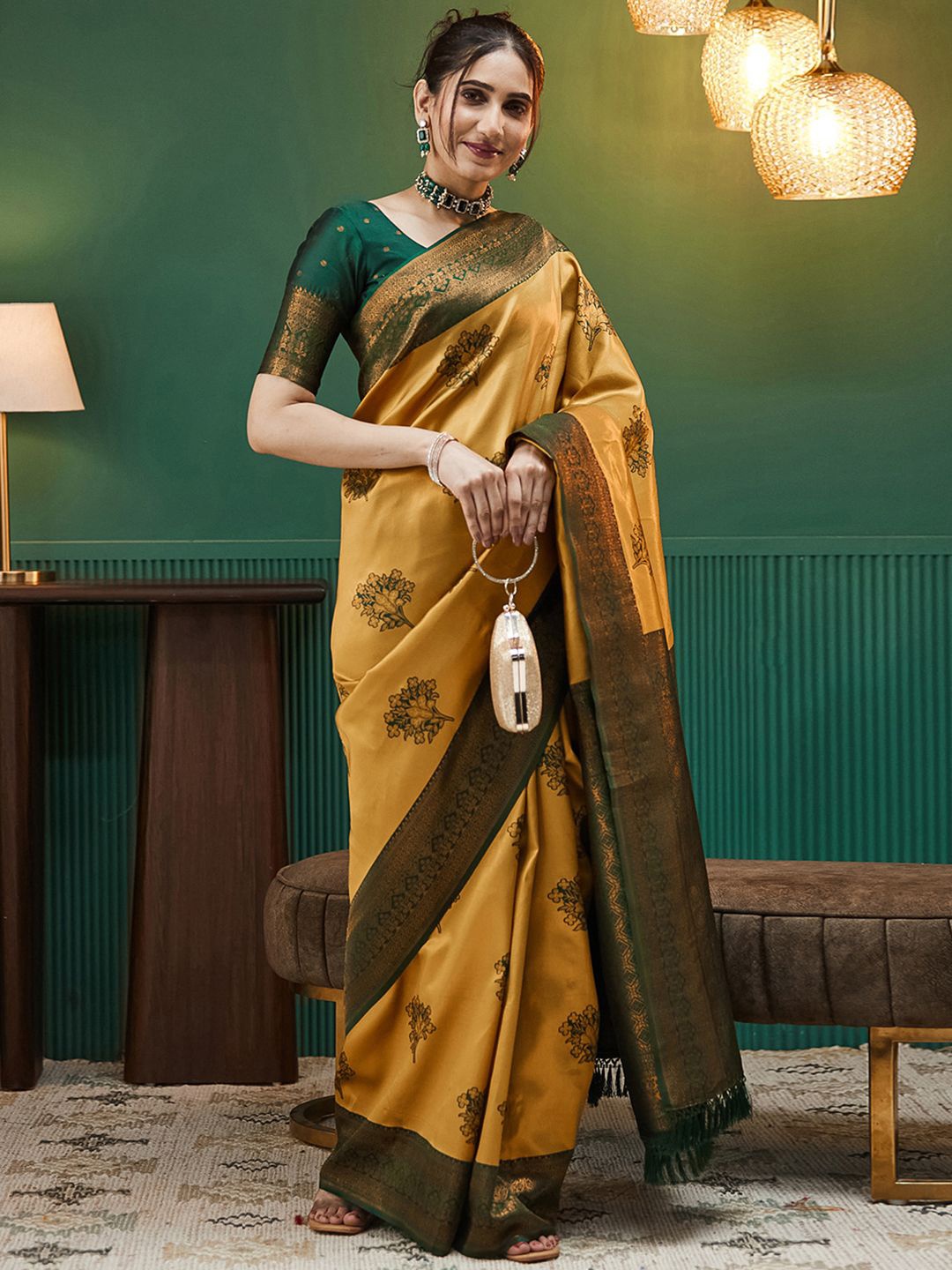 

Satrani Floral Zari Pure Silk Heavy Work Banarasi Saree, Mustard