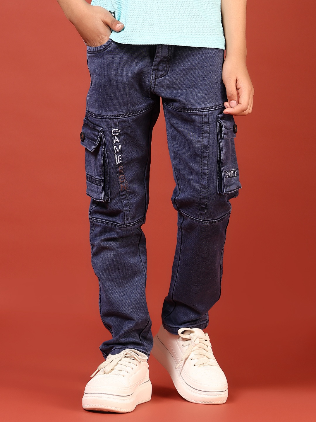 

V-Mart Boys Light Fade Jeans, Blue
