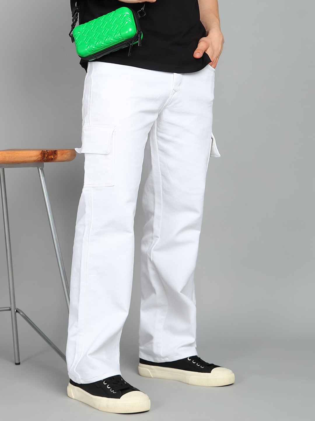 

Moda Rapido Men Classic Mildly Distressed Jeans, White