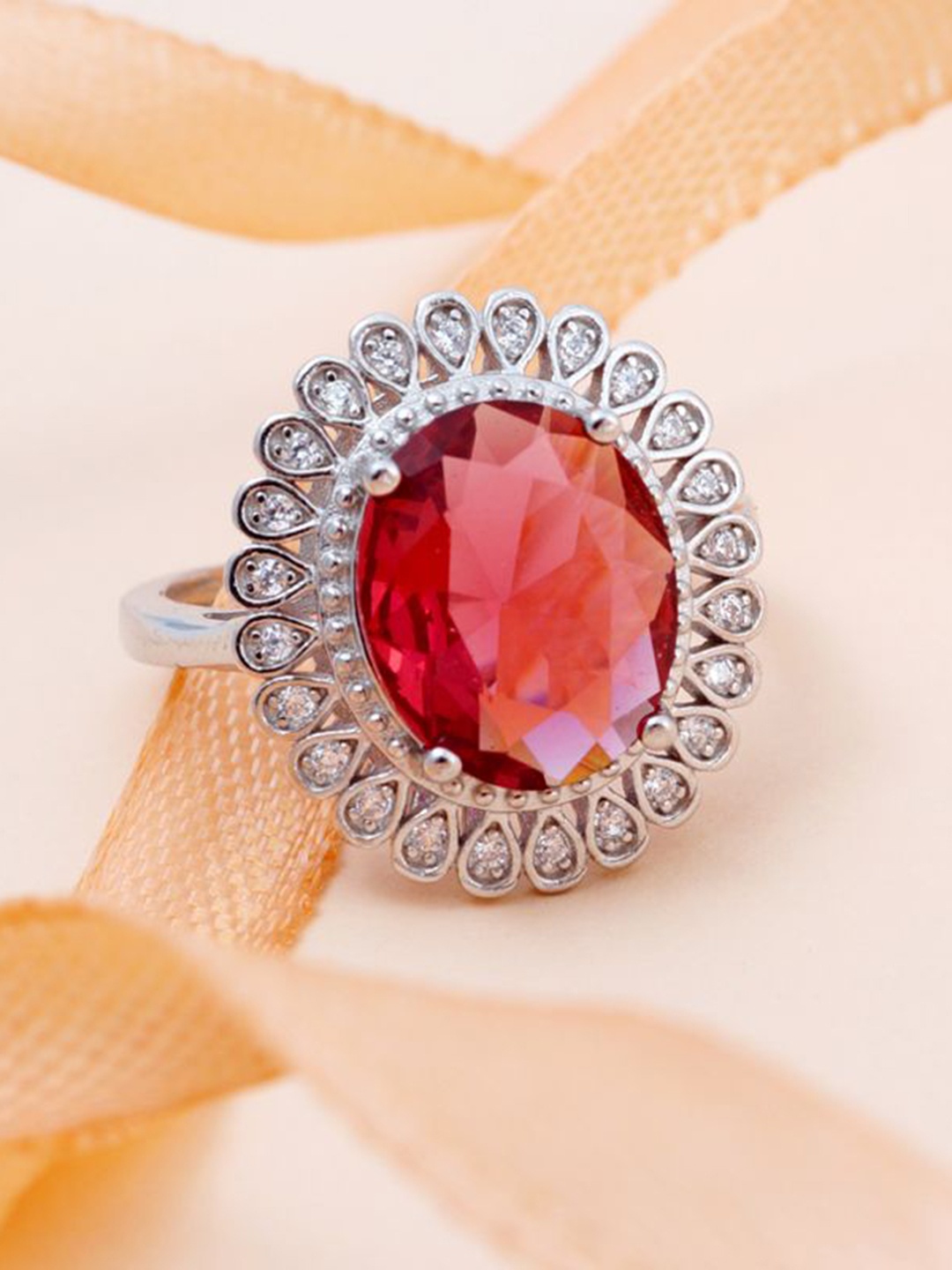 

Tuanz Silver Jewelry 925 Sterling Silver Rhodium-Plated Cubic Zirconia-Studded Finger Ring