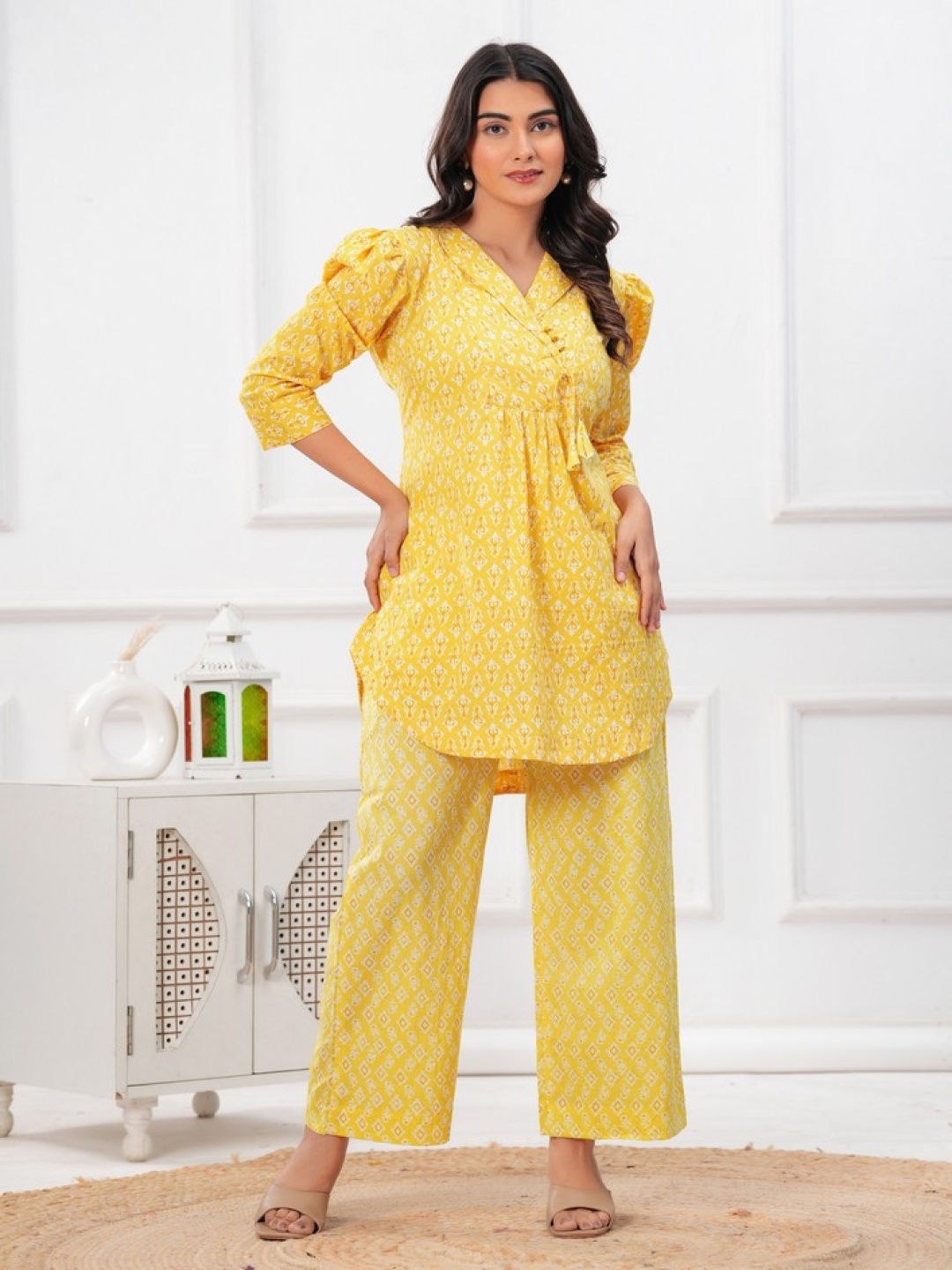 

Kanahari Women Printed Angrakha Pure Cotton Kurti with Trousers, Yellow