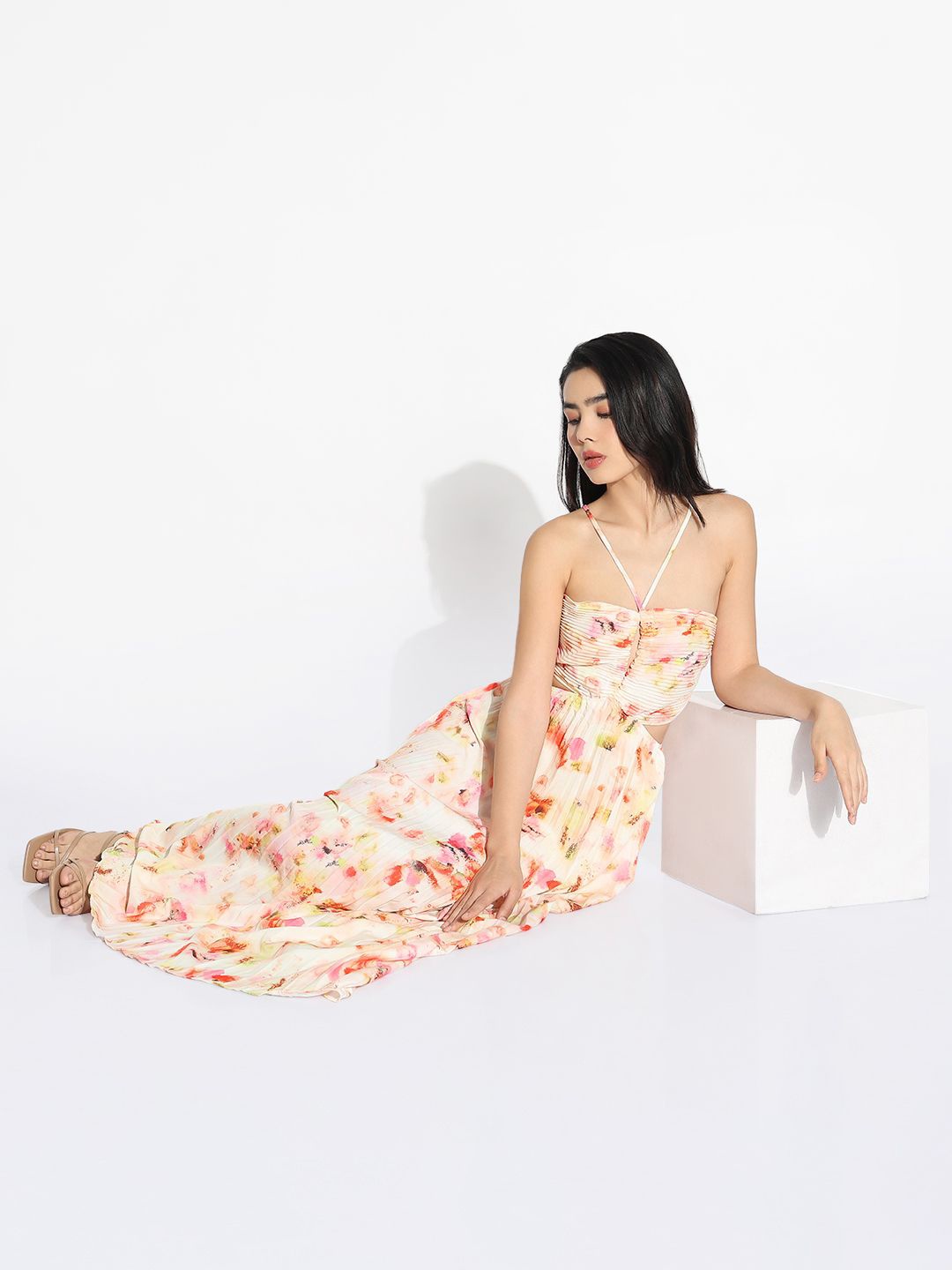 

SHOWOFF Print Tie-Up Neck Georgette Fit & Flare Maxi Dress, Peach