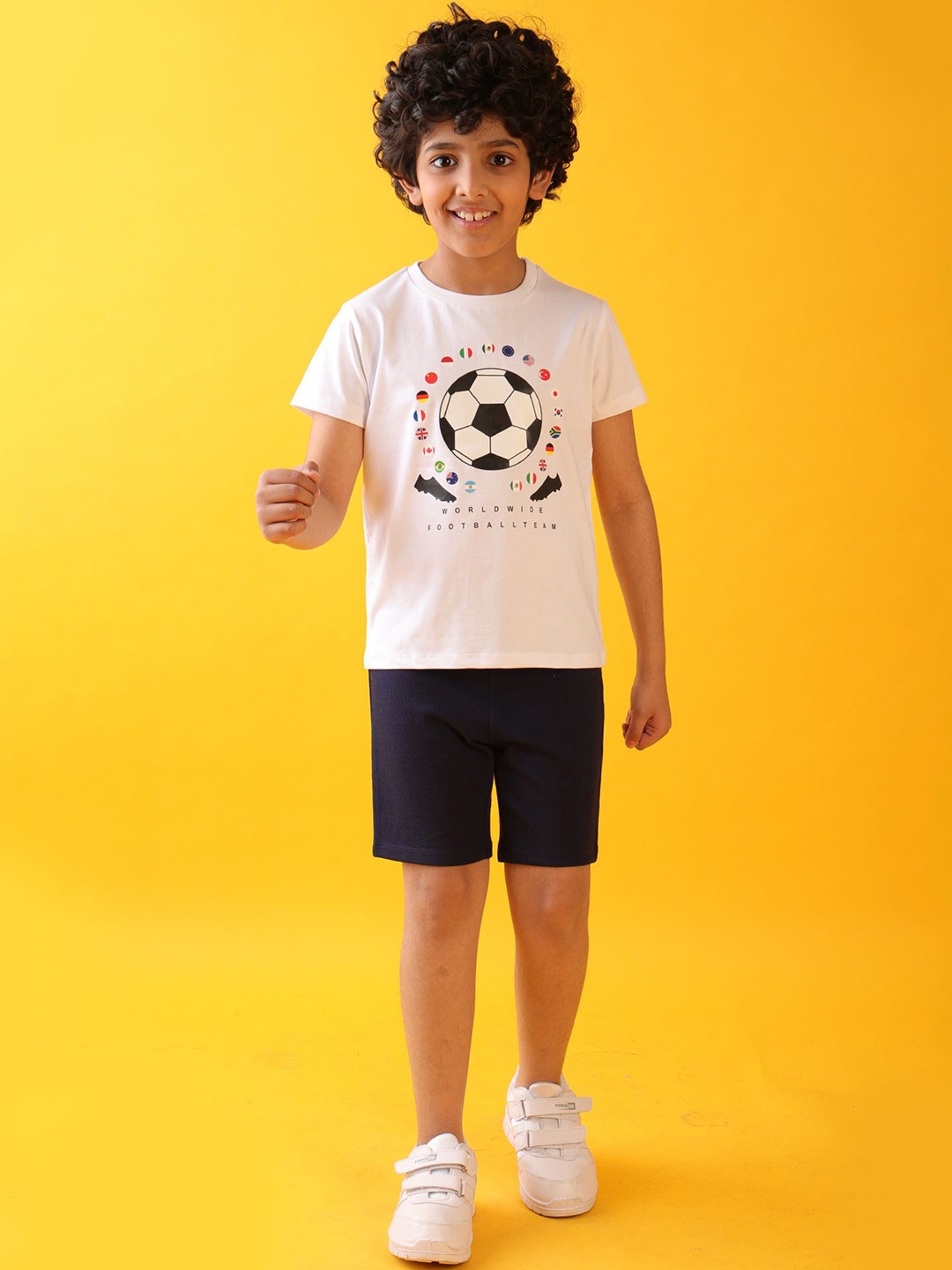 

Anthrilo Boys Printed T-shirt with Shorts, White