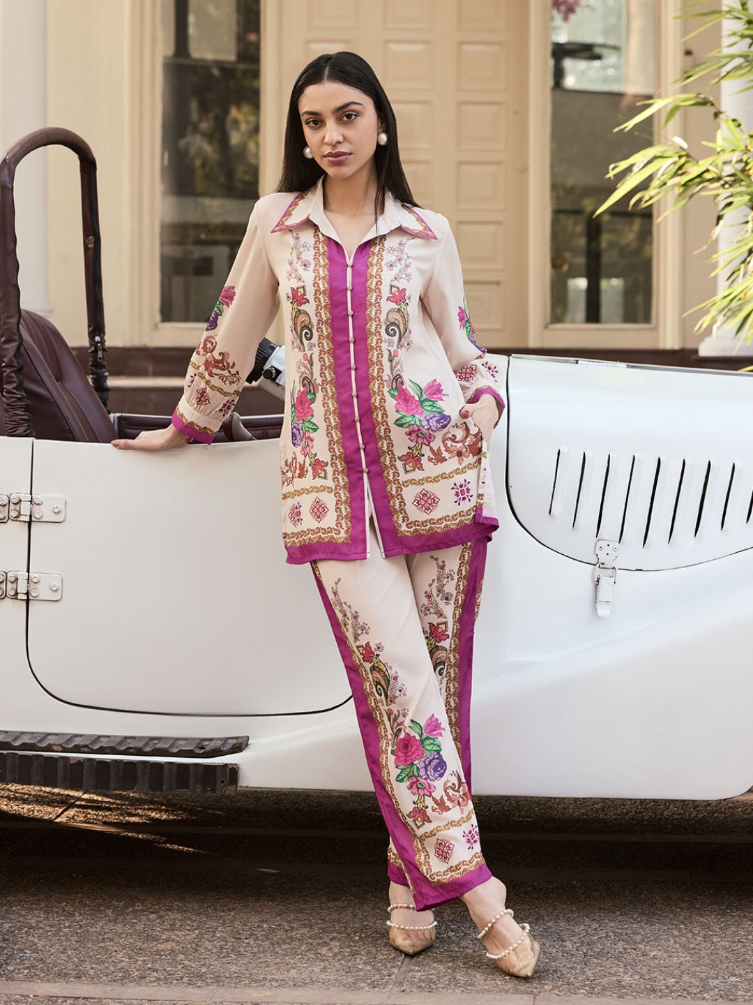 

Lakshita Printed Tunic With Trousers, Beige