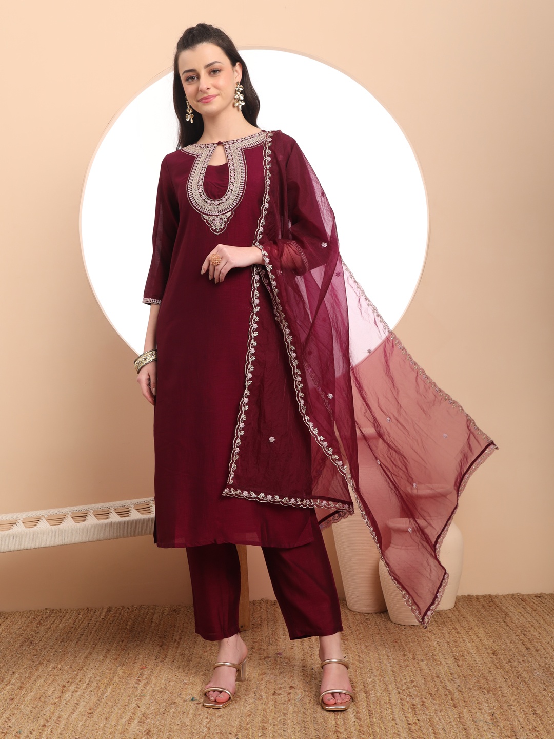 

Yufta Women Ethnic Motifs Embroidered Regular Thread Work Kurta with Trousers & With Dupatta, Burgundy