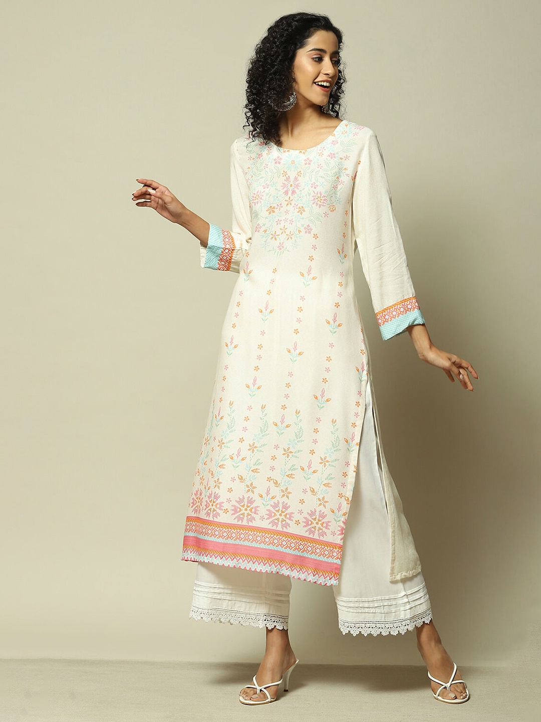 

Rangriti Floral Printed Round Neck Straight Kurta, White