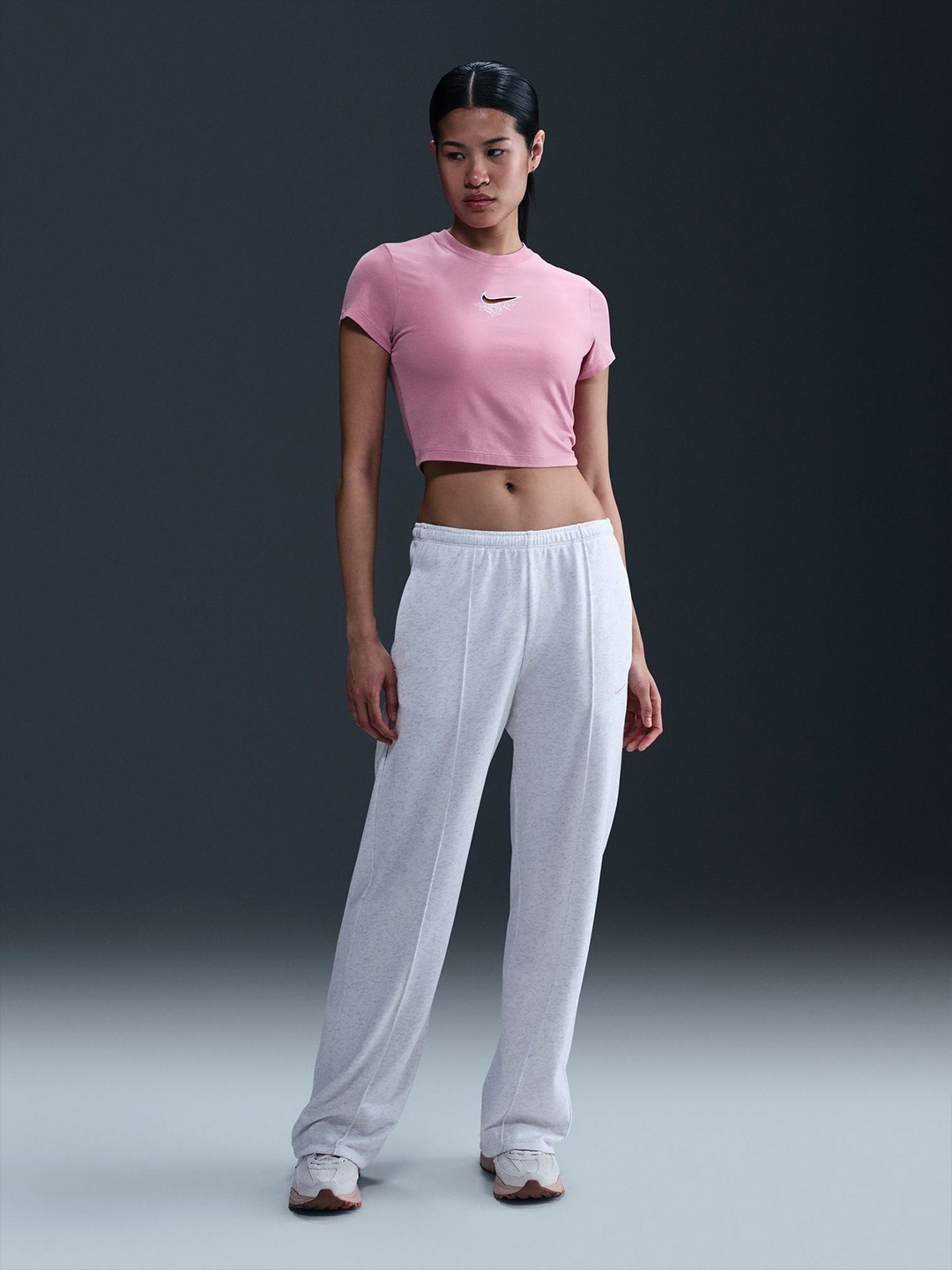 

Nike Sportswear Chill Knit Women's Slim Cropped T-Shirt, Pink