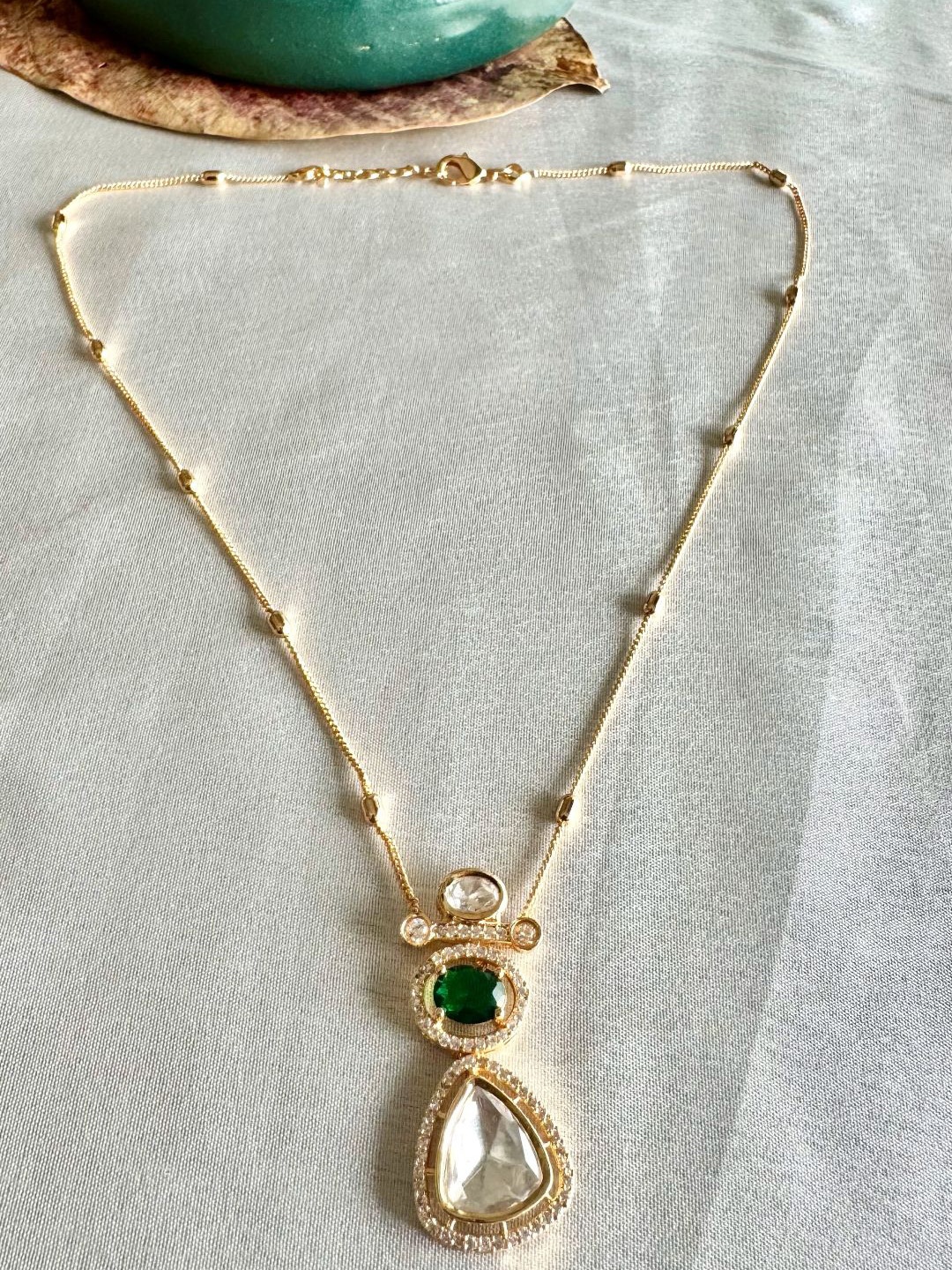 

The Jewellery Tale Gold-Plated Stone Studded Jewellery Set