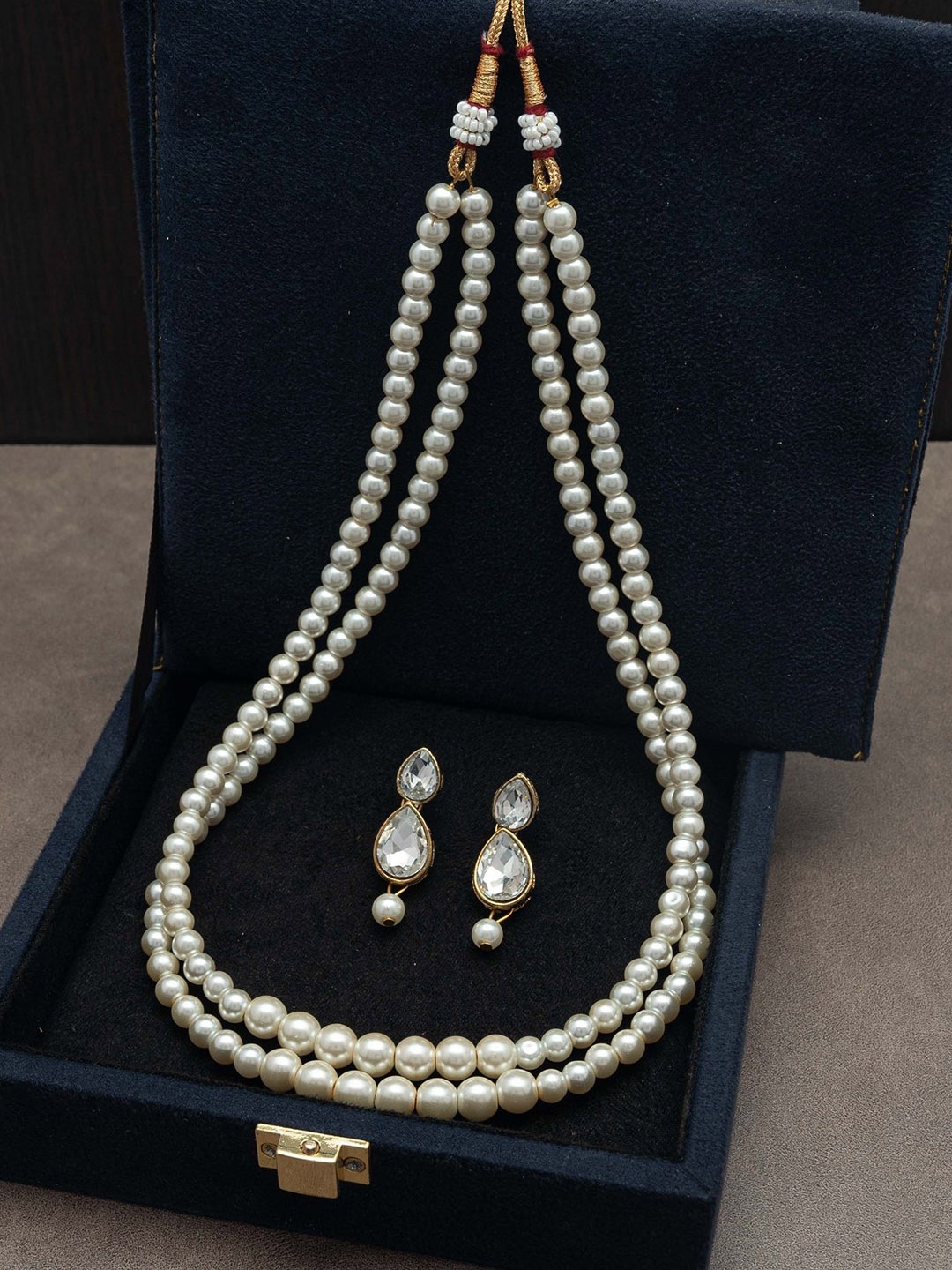 

VIPY HANGER Stone Studded & Pearls Beaded Two Layered Jewellery Set, Gold