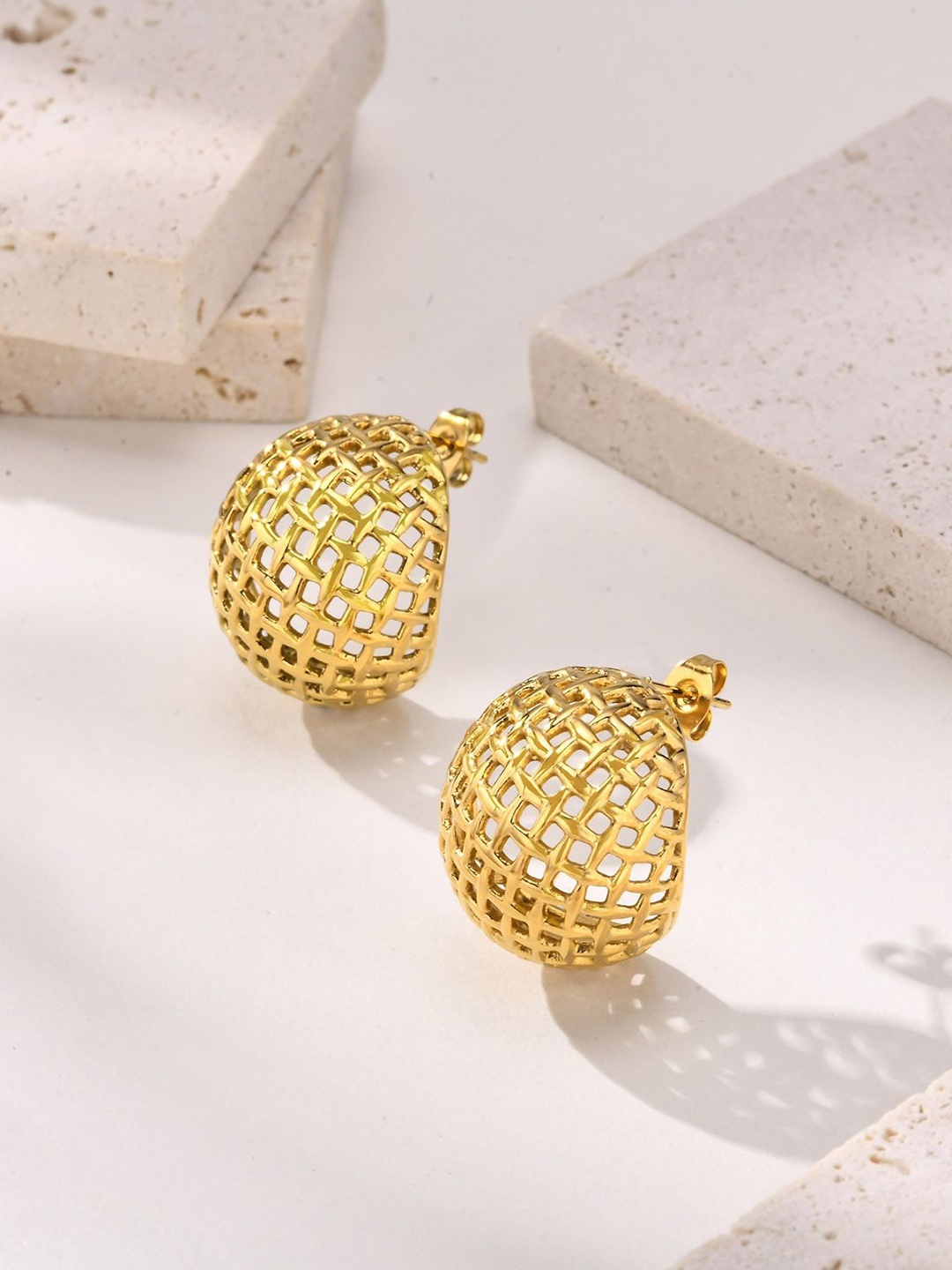 

VIEN Stainless Steel Gold-Plated Contemporary Drop Earrings