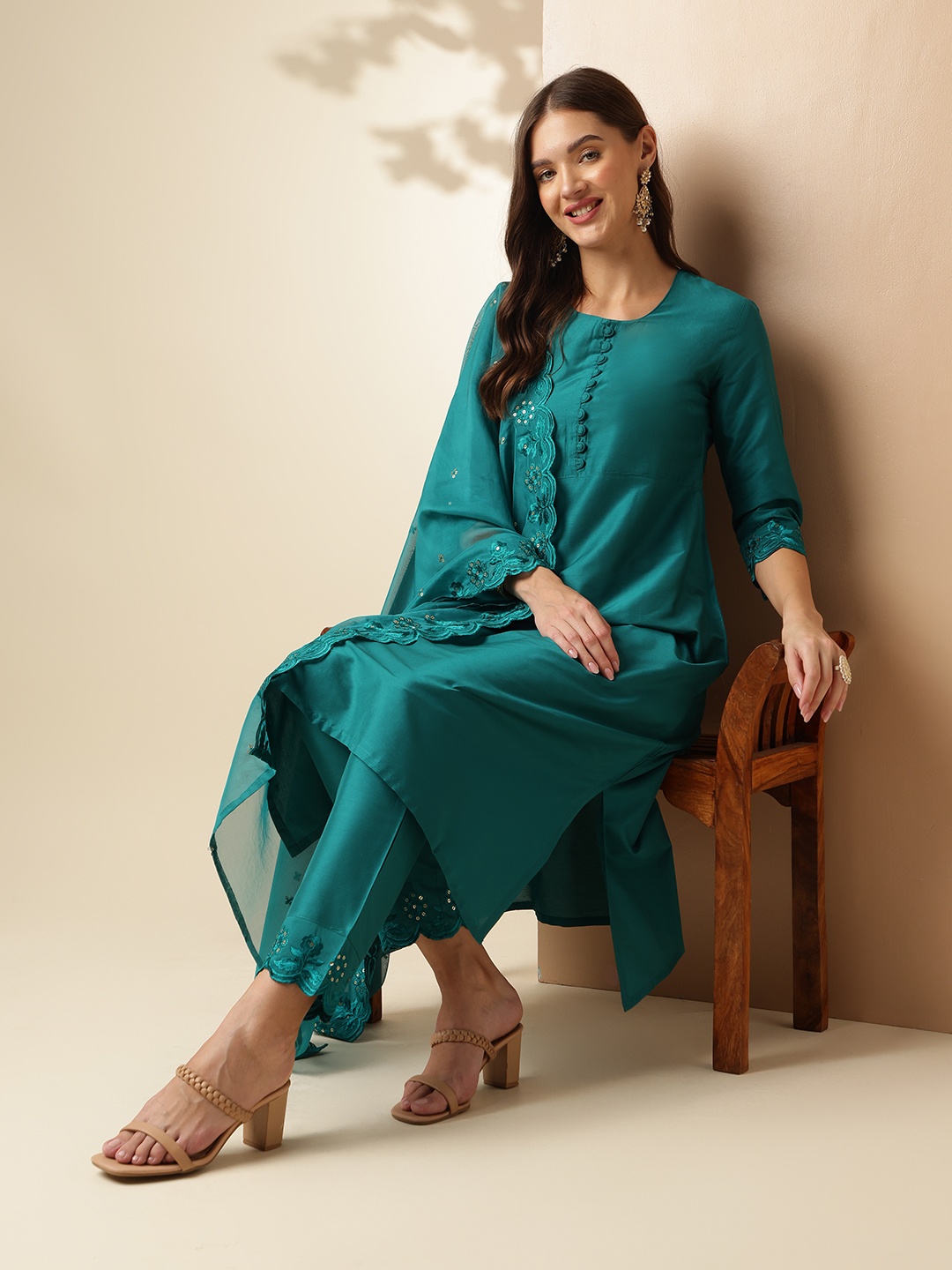 

Anouk Women Yoke Design Regular Kurta with Trousers & With Dupatta, Green