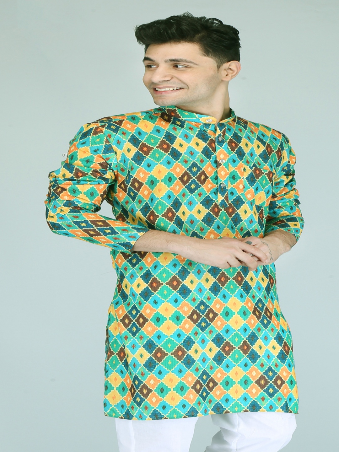 

PulseIQ Geometric Printed Band Collar Straight Kurta, Green