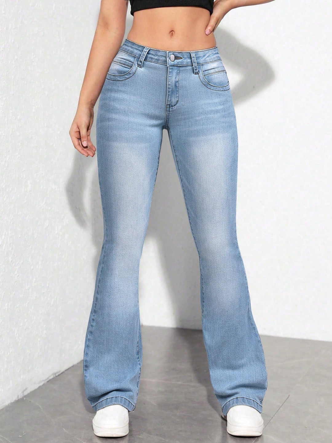 

NU CLOTHS Women Jean High-Rise Light Fade Stretchable Jeans, Blue