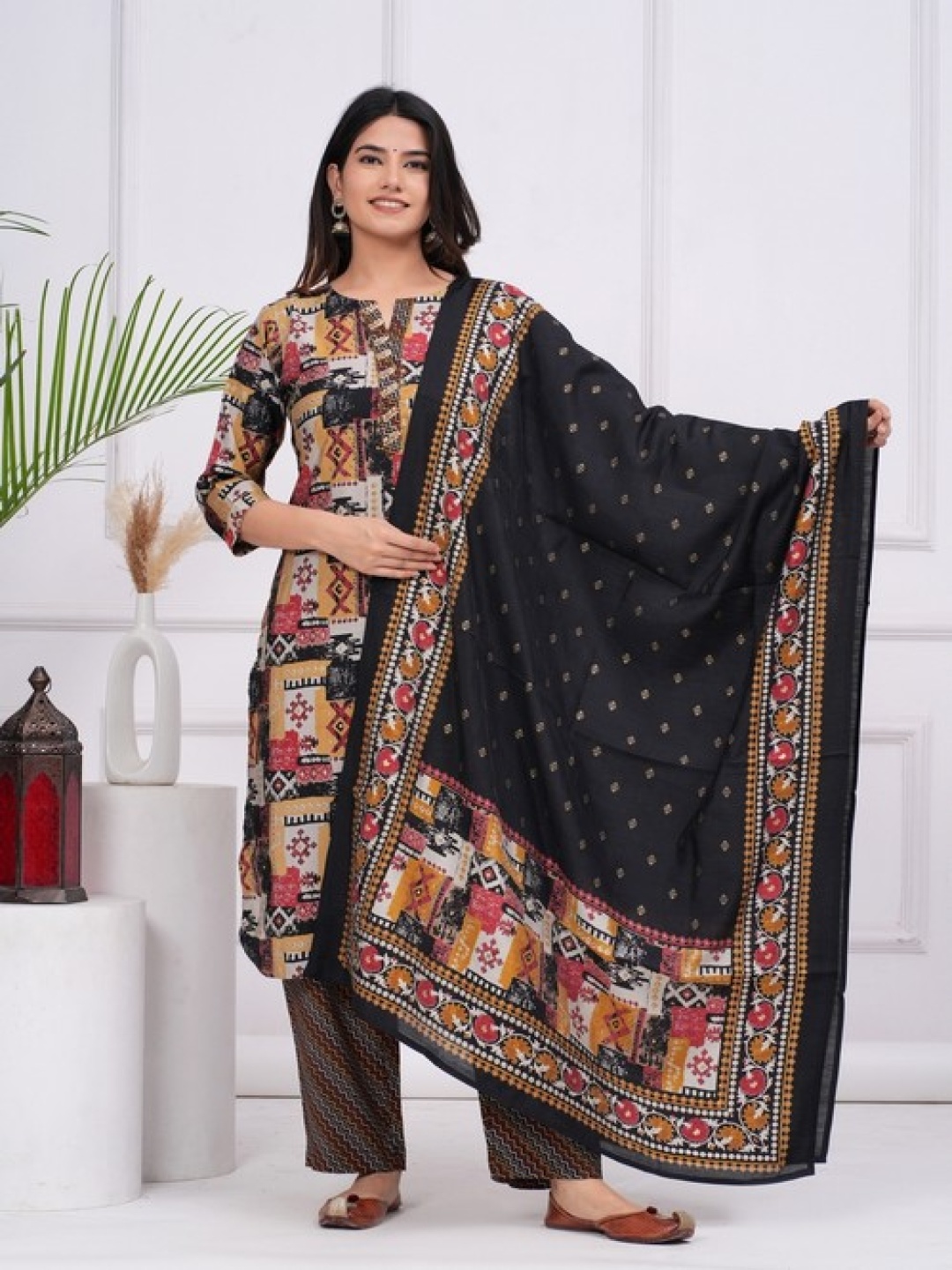 

Kanahari Women Embroidered Regular Pure Cotton Kurti with Palazzos & With Dupatta, Black