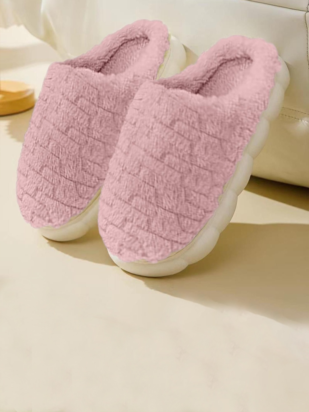 

Mast & Harbour Women Room Slippers, Pink