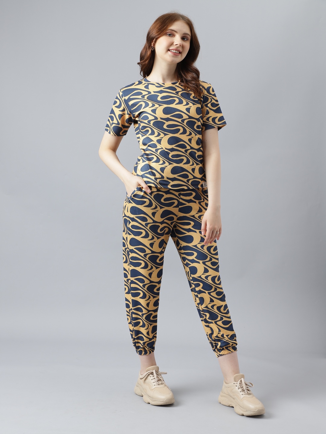 

Attire Empire Printed T-Shirt & Joggers, Yellow