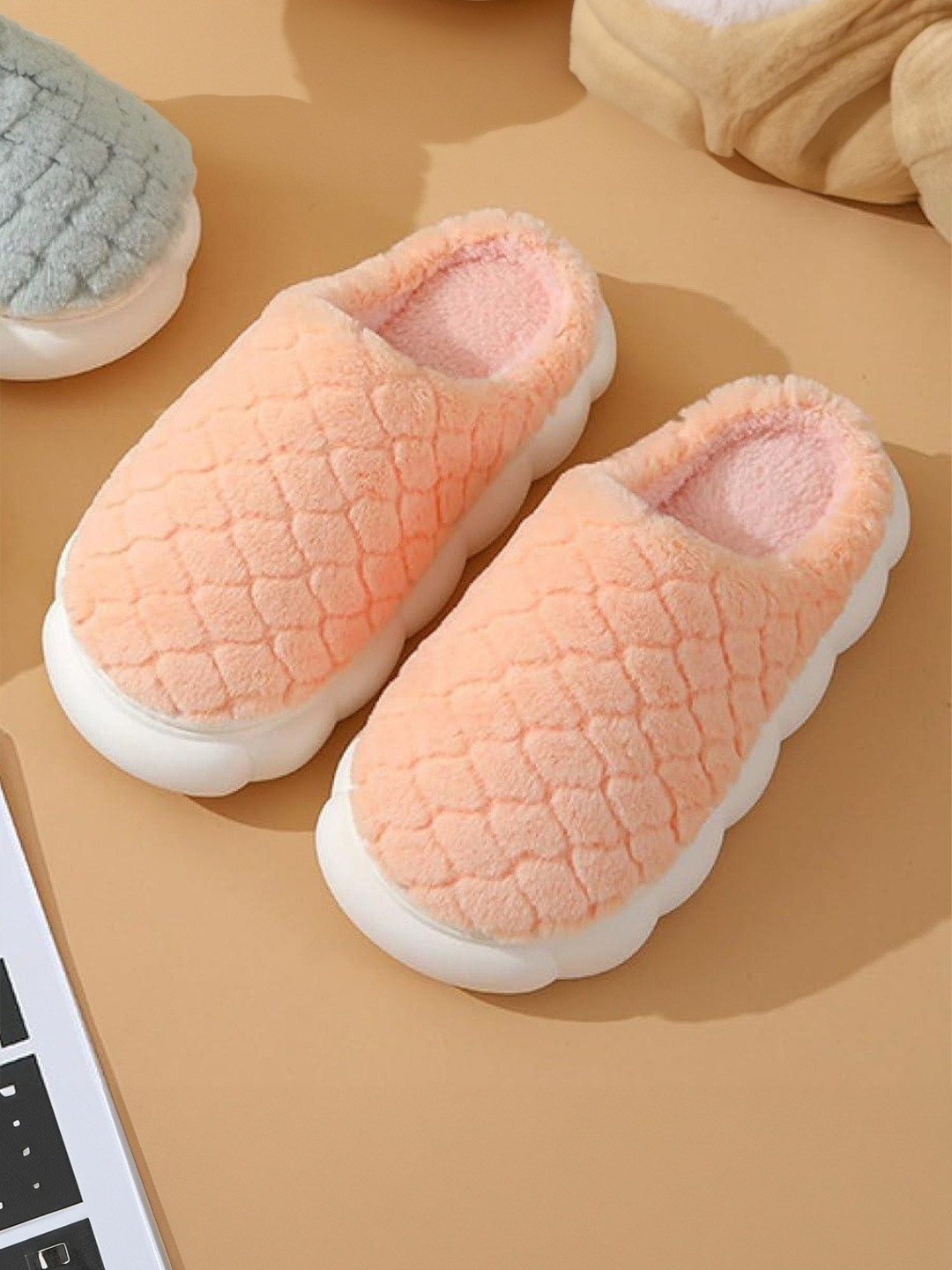 

Mast & Harbour Women Room Slippers, Peach