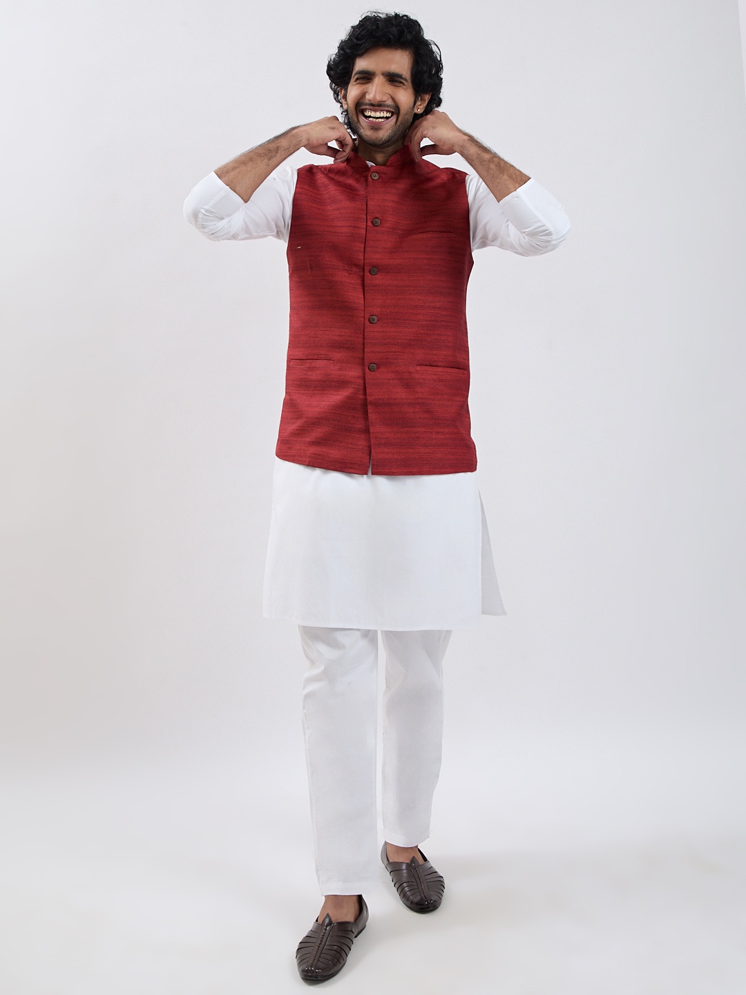 

VASTRAMAY Men Regular Kurta with Pyjamas, White