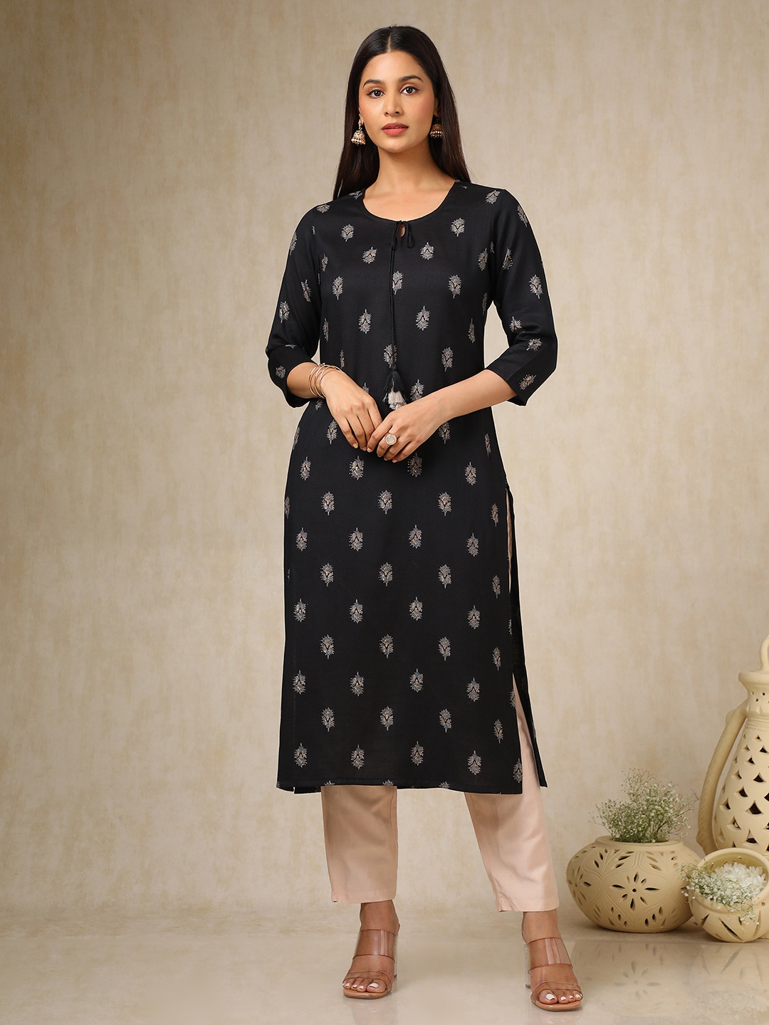 

Soch Floral Printed Tie Up Neck Straight Kurta, Black