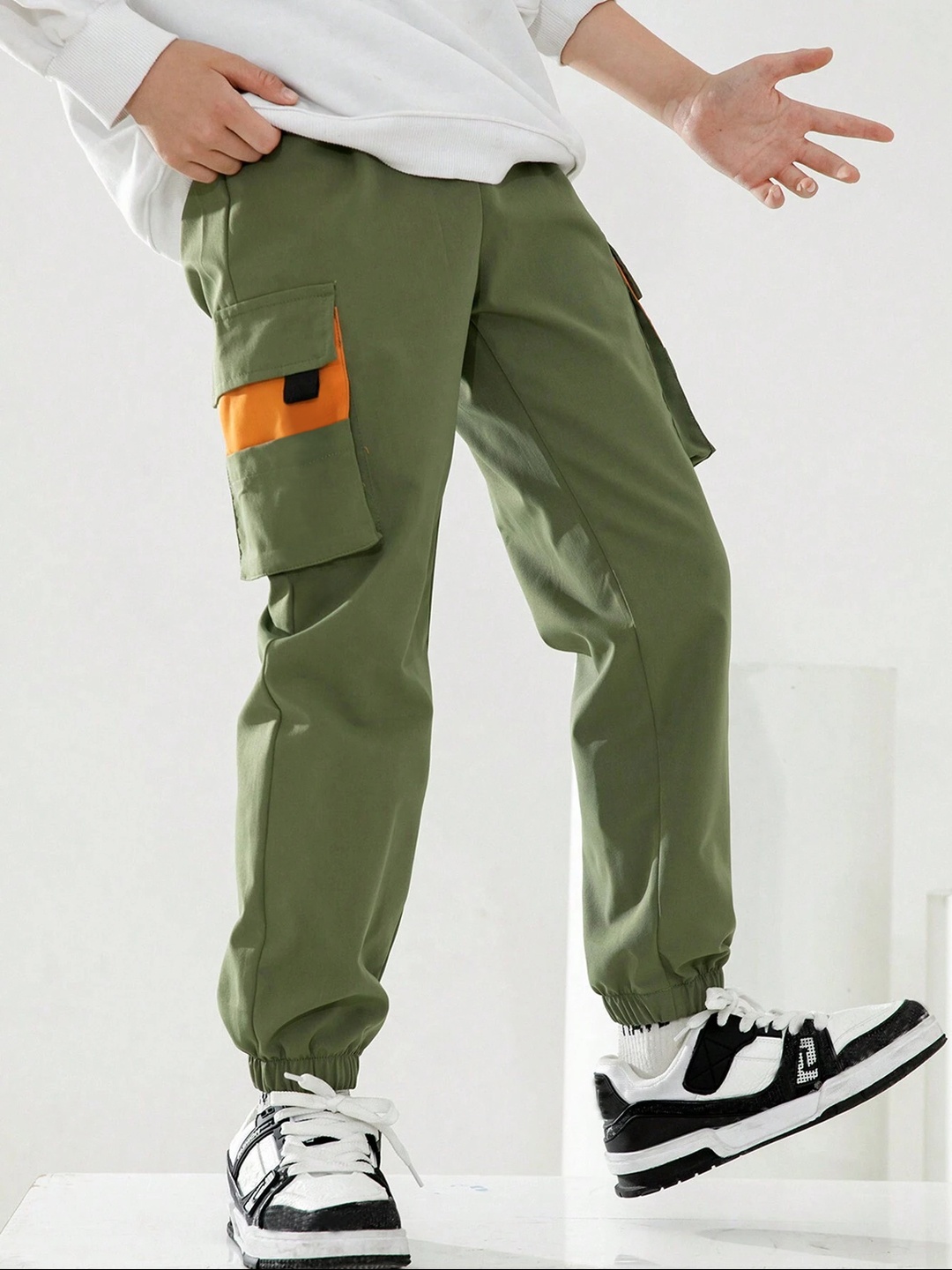

BAESD Boys Relaxed Cargos Trousers, Green