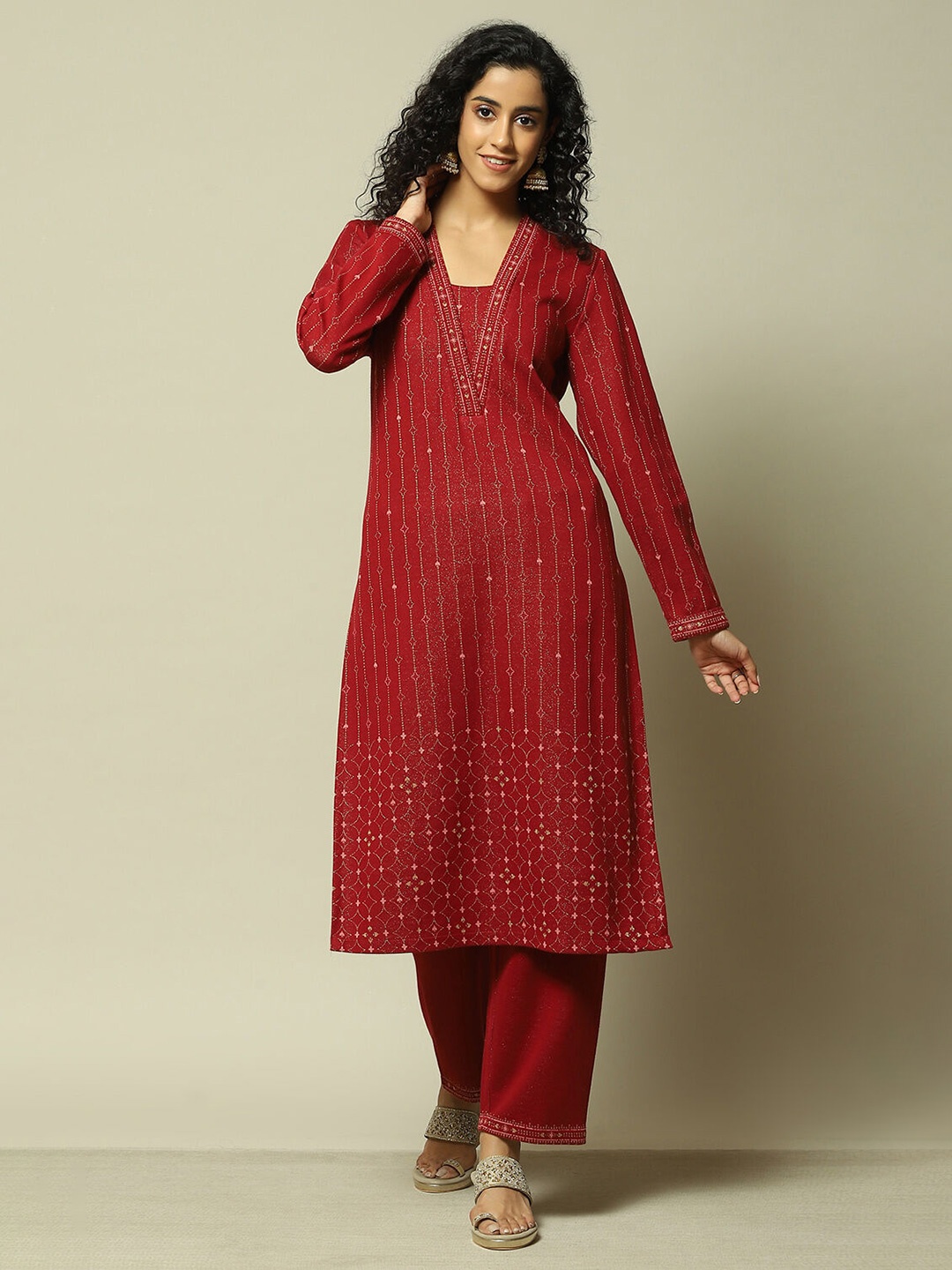 

Rangriti Women Regular Kurta with Palazzos, Maroon