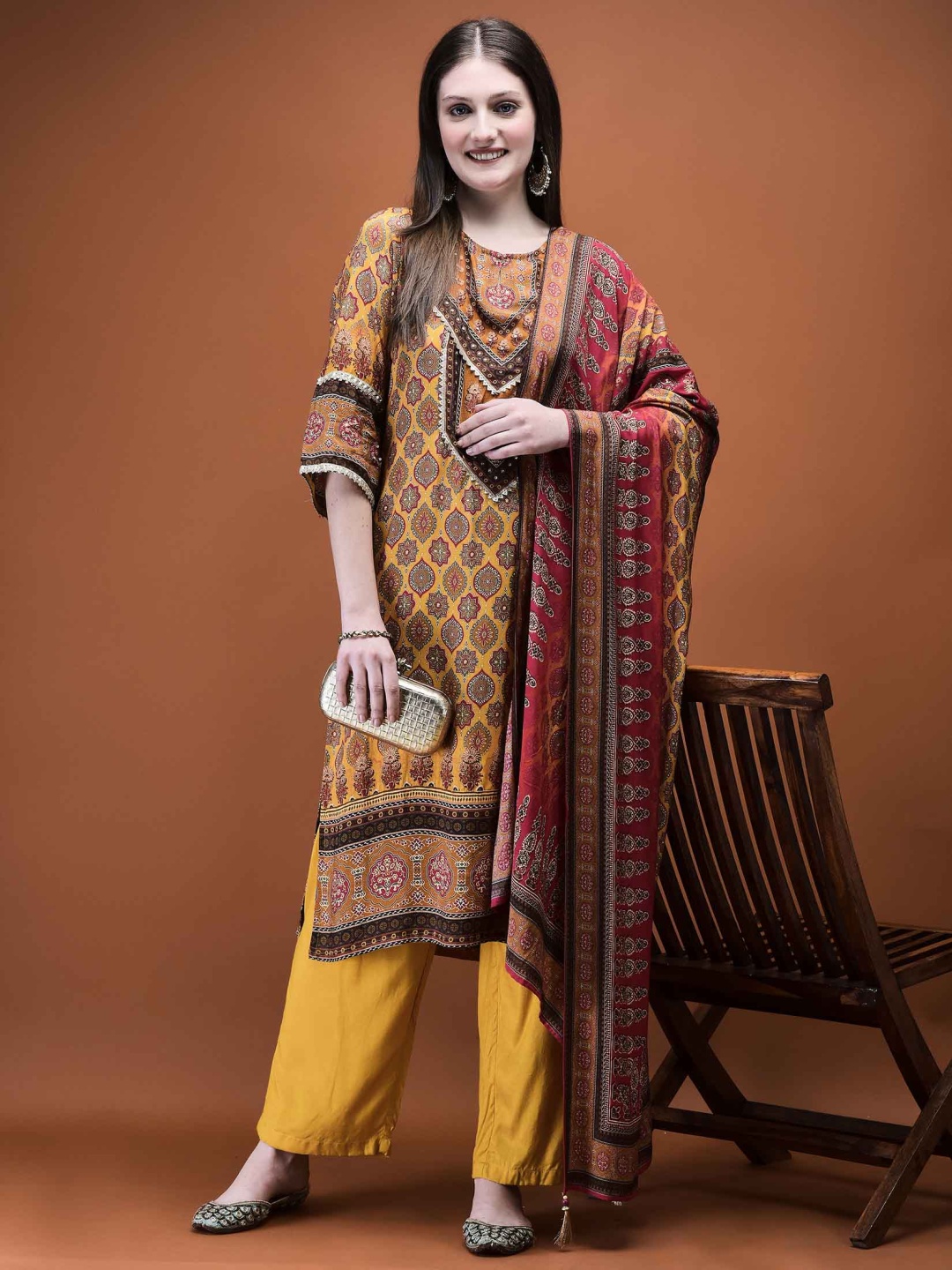 

Shree Women Floral Printed Regular Liva Kurta with Trousers & With Dupatta, Mustard